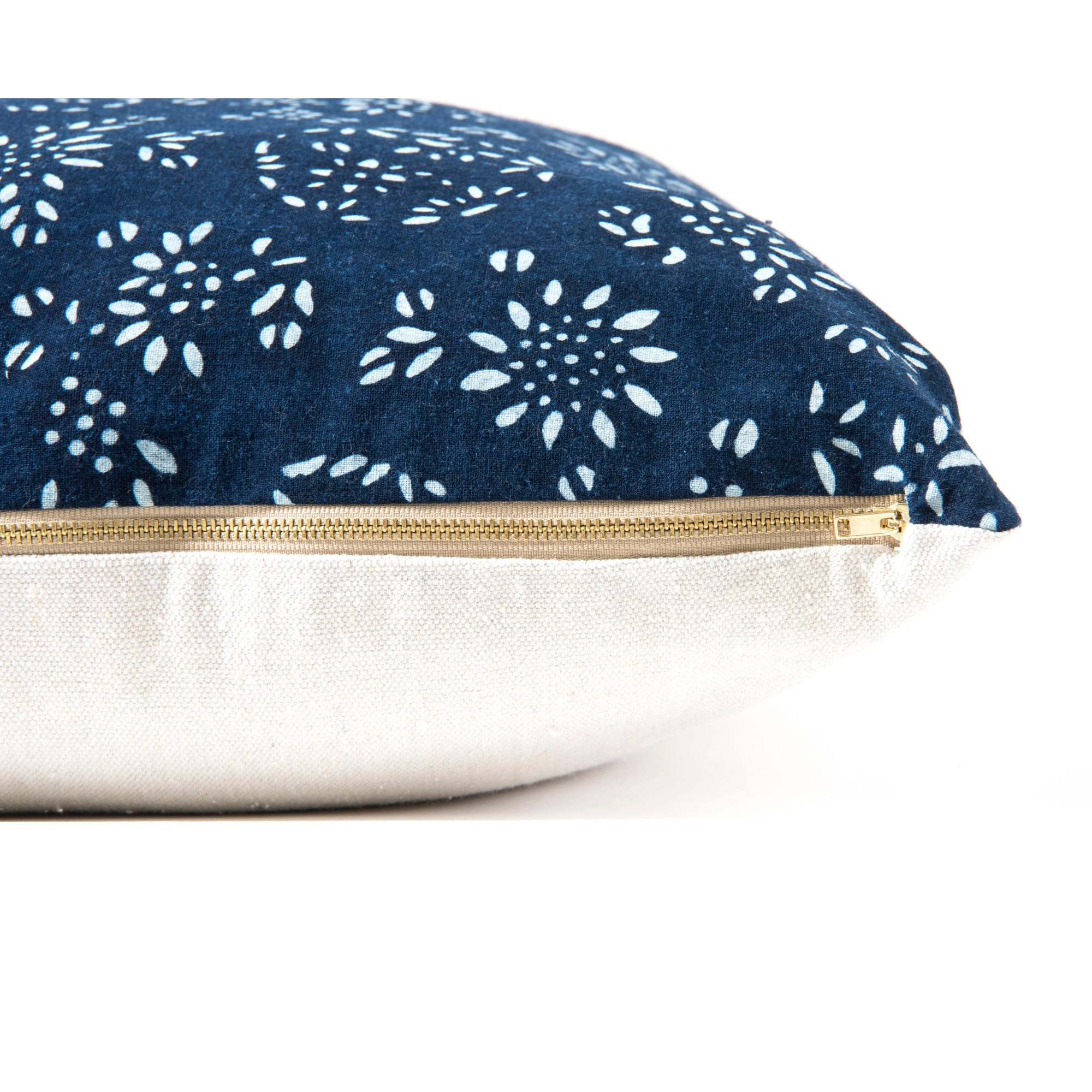 Dritz Home 35yd. Brass Upholstery Zipper Chain