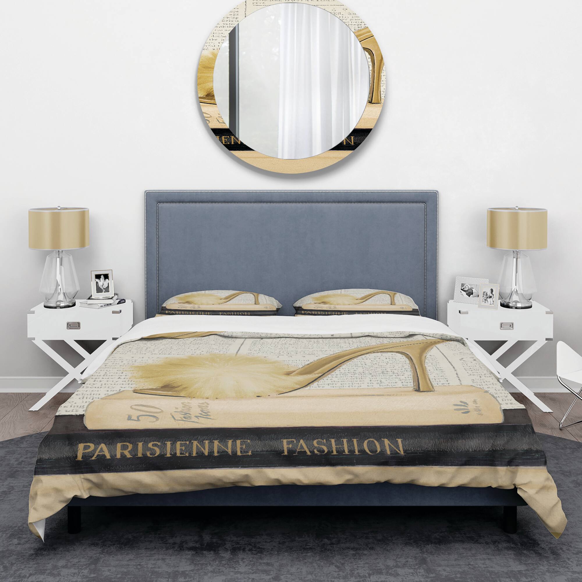 Designart &#x27;Gold Fashion High Hells II&#x27; Glam Bedding Set - Duvet Cover &#x26; Shams