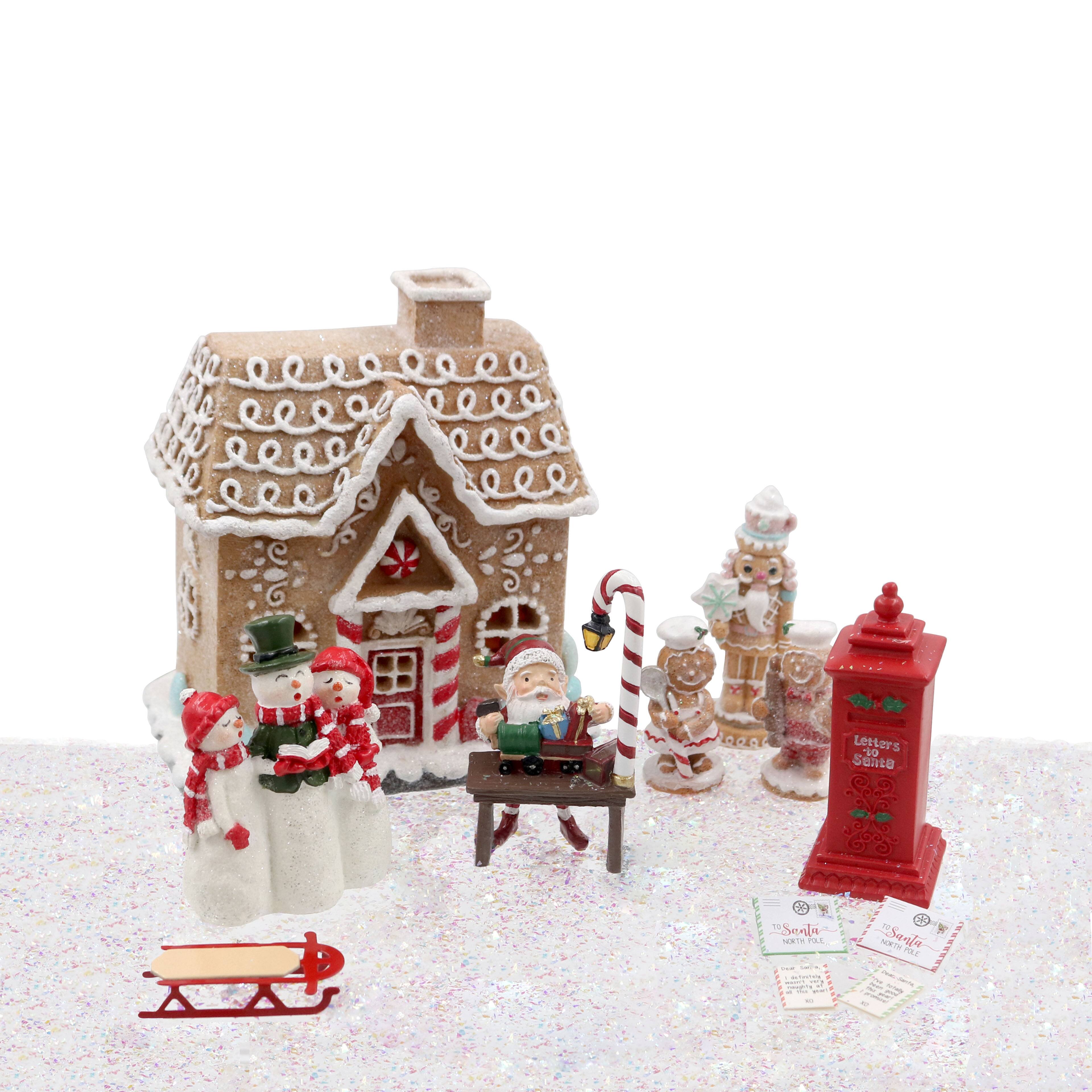 Ensemble de mini d&#xE9;corations &#xE0; th&#xE8;me de lettres au p&#xE8;re No&#xEB;l d&#x2019;Ashland