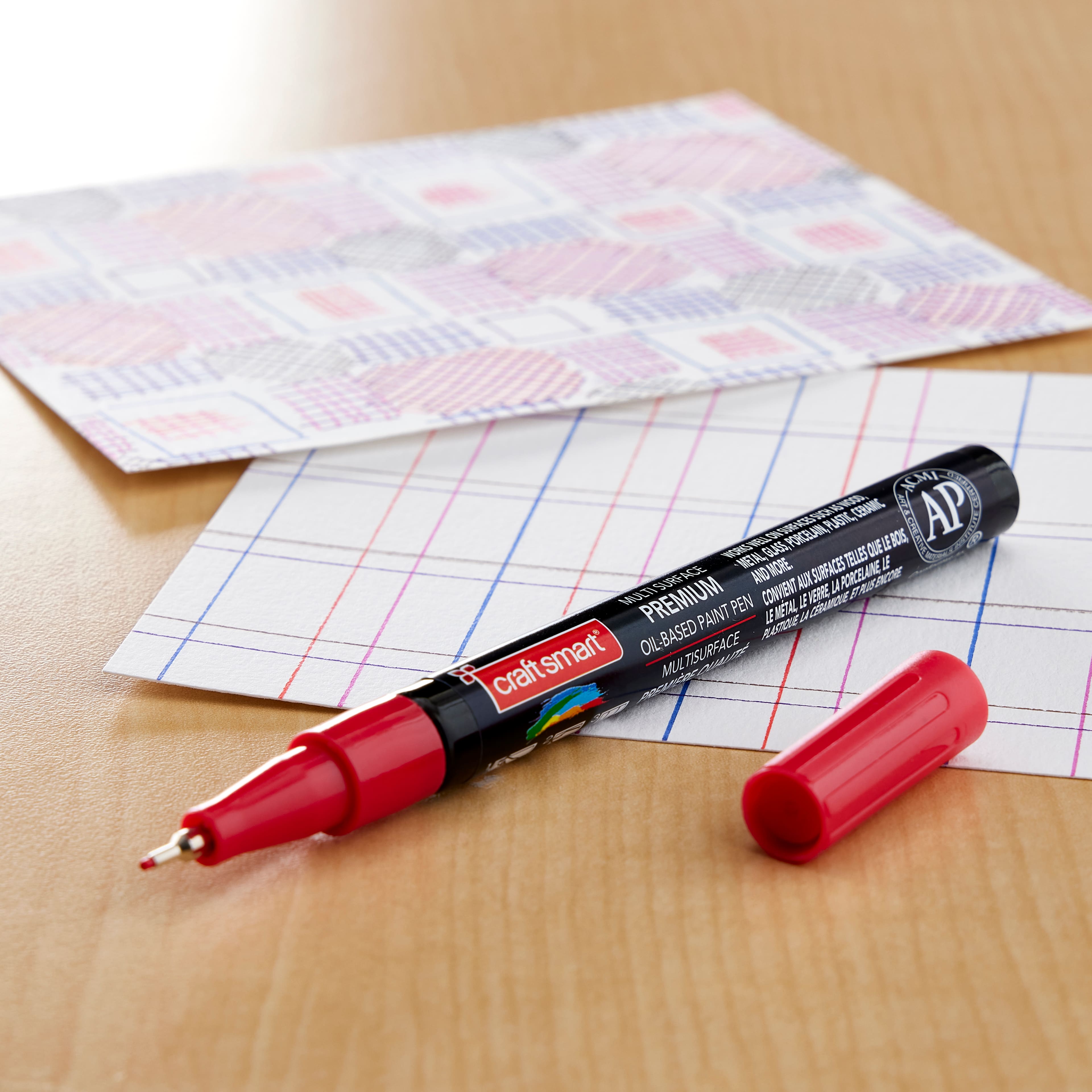 Craft Smart Glitter Medium Tip Multi-Surface Premium Paint Pen - Each