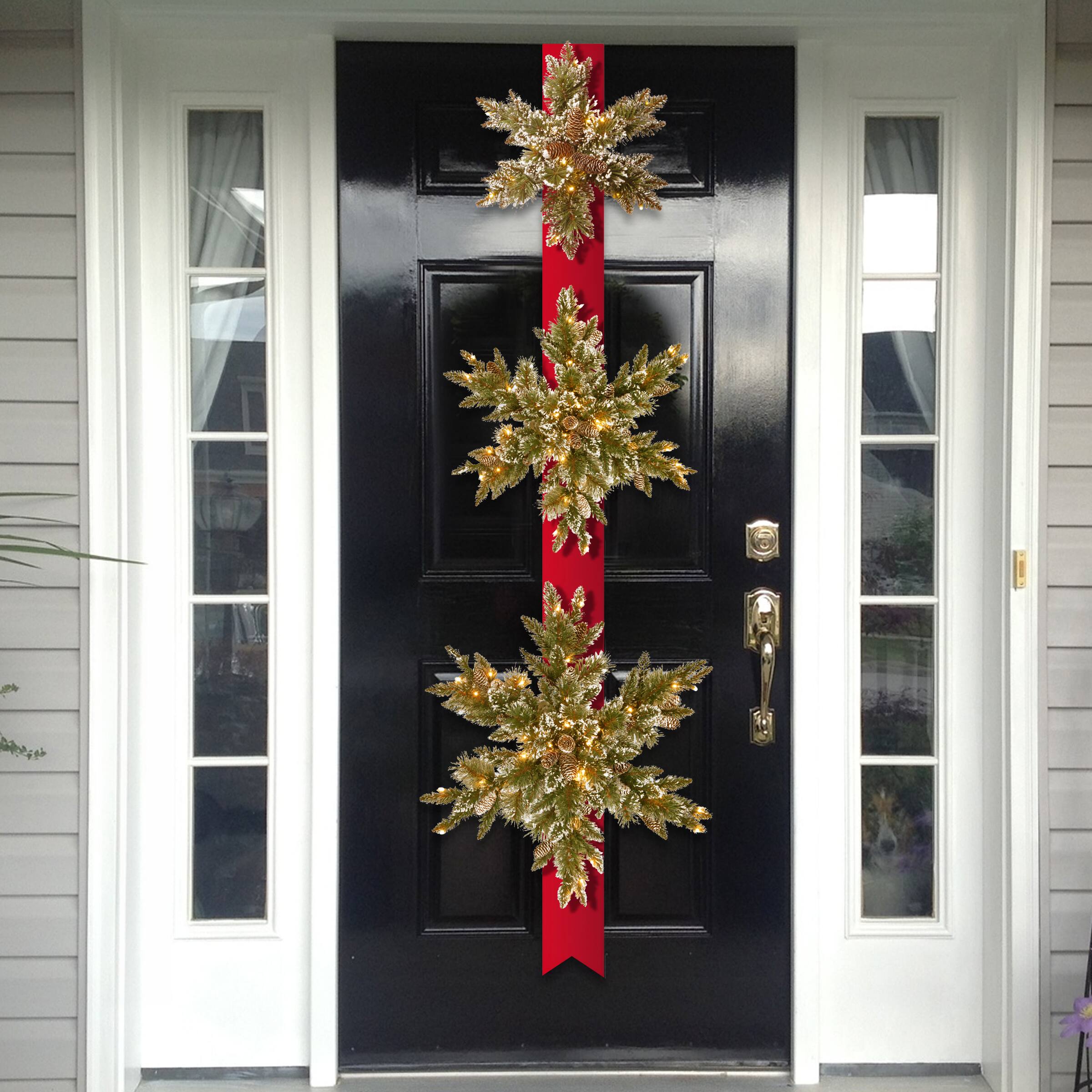 18&#x22;, 22&#x22;, &#x26; 26&#x22; Triple Snowflake Door D&#xE9;cor Piece With Warm White Twinkle LED Lights