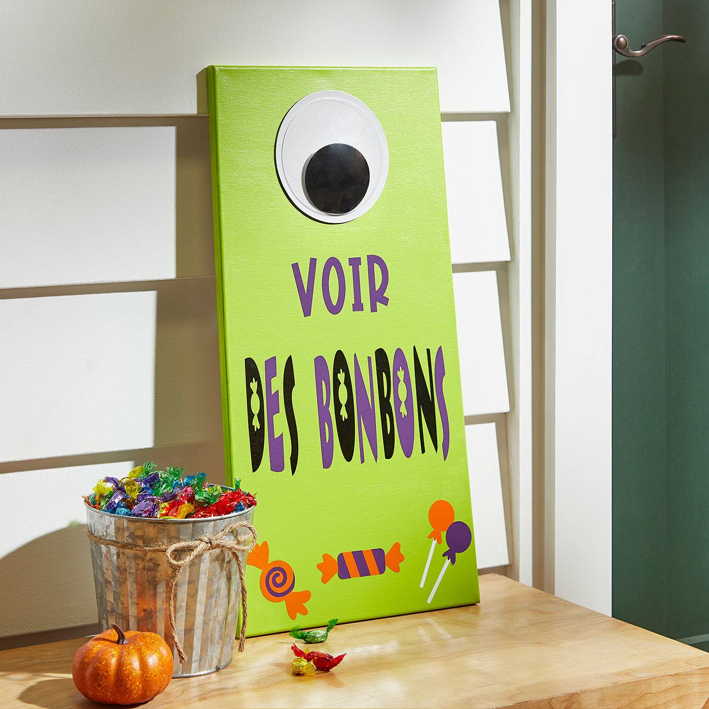 Eye See Candy Door D&#xE9;cor