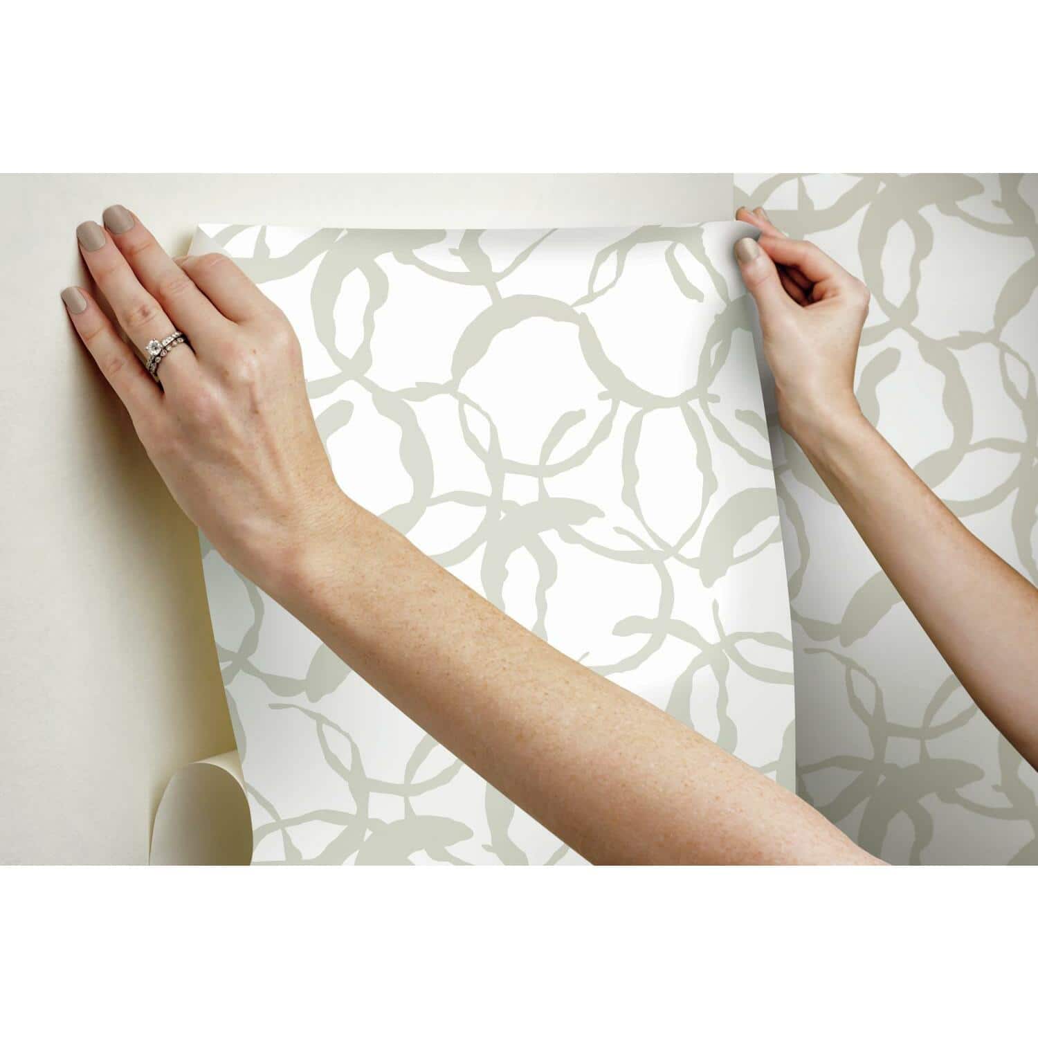 RoomMates Scattered Rings Peel & Stick Wallpaper