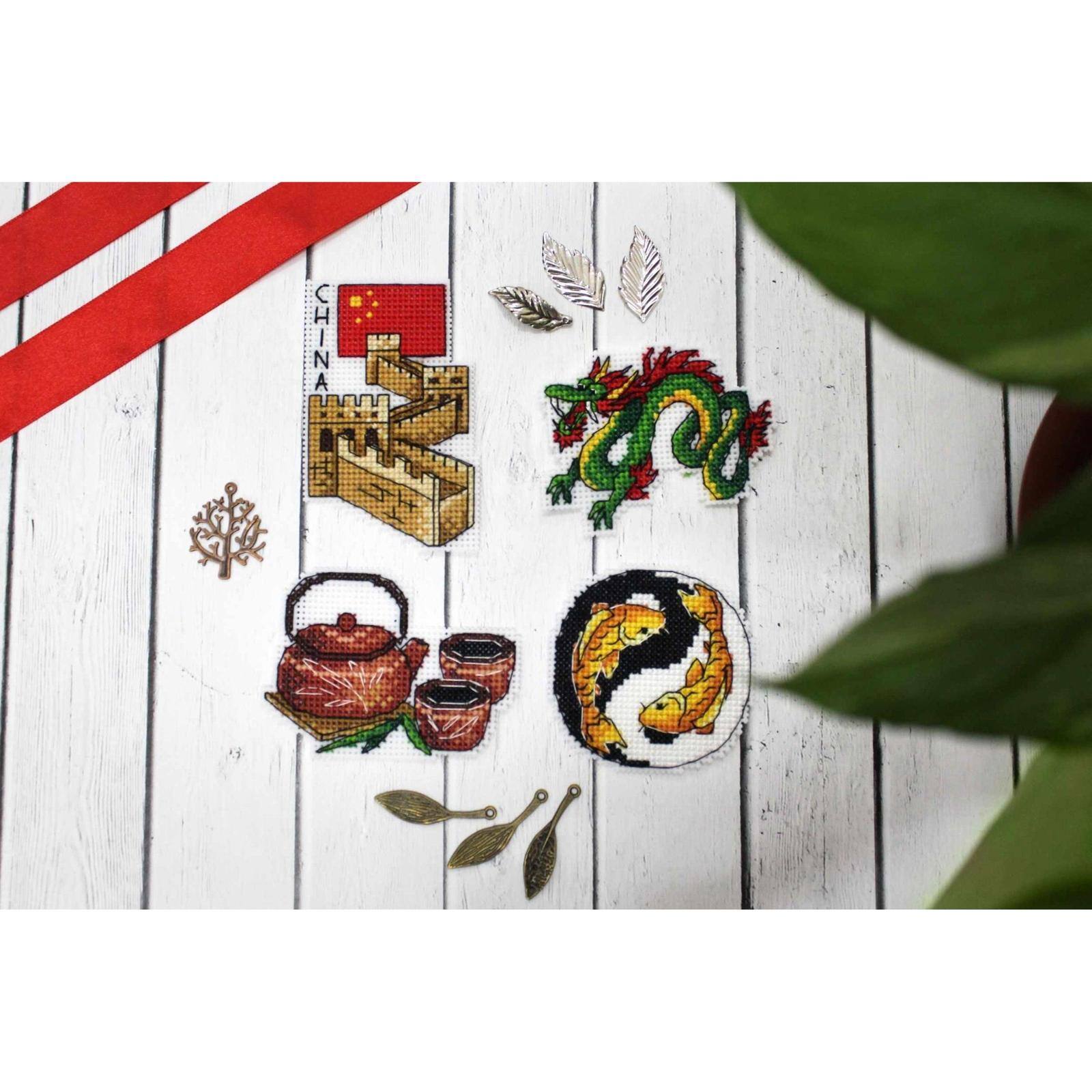 MP Studia China Magnets Plastic Canvas Counted Cross Stitch Kit