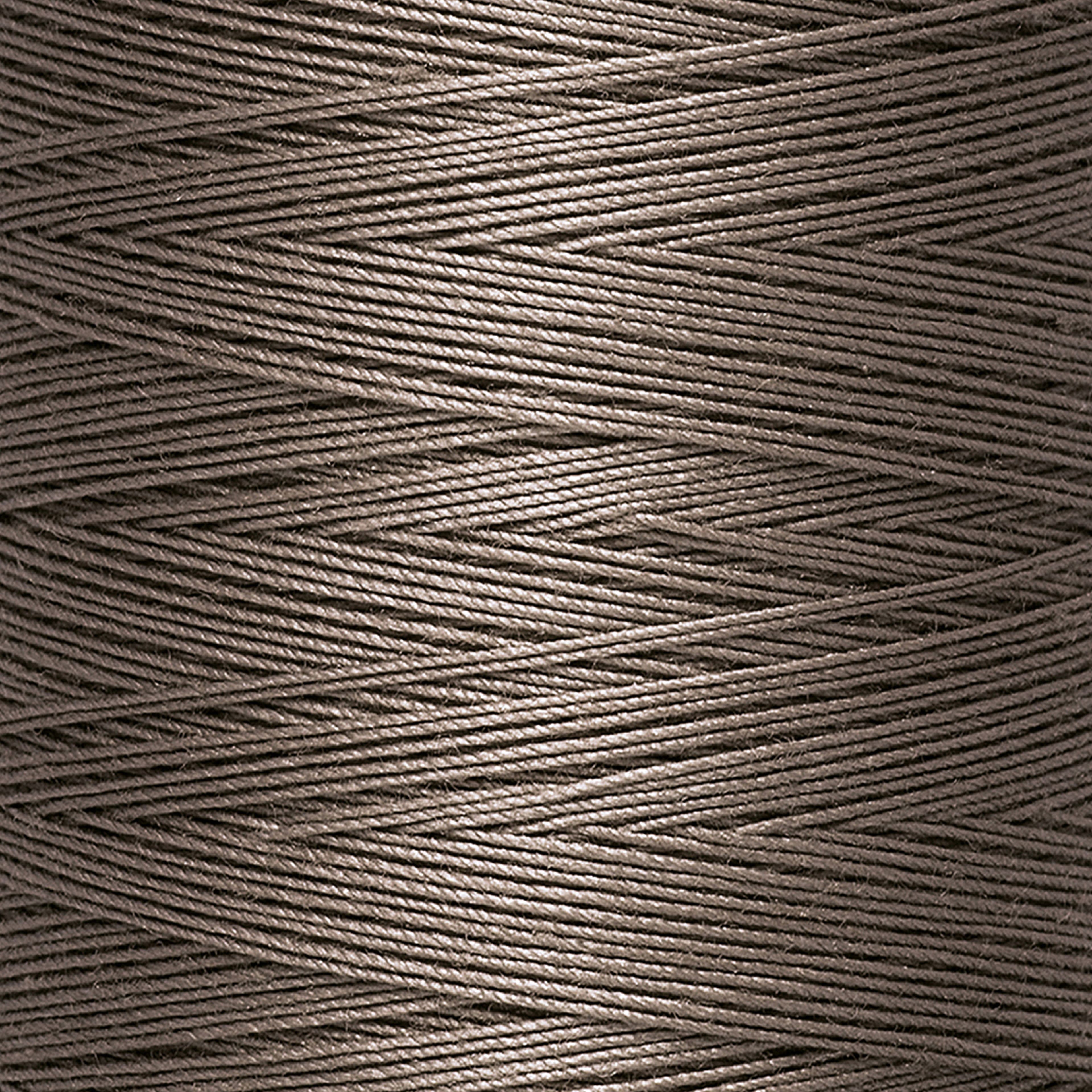 G&#xFC;termann Natural Cotton Thread