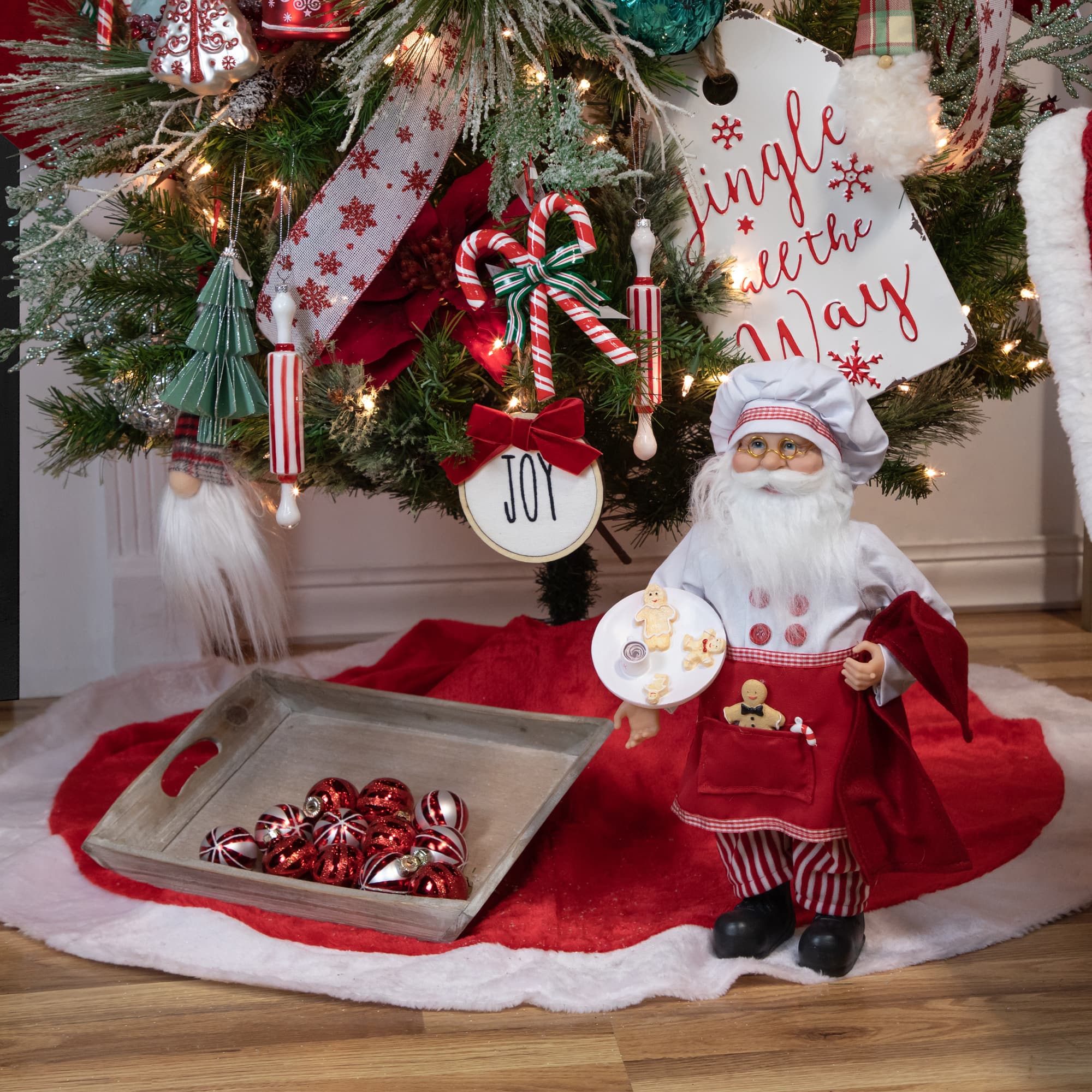 48&#x22; Red &#x26; White Velveteen Tree Skirt