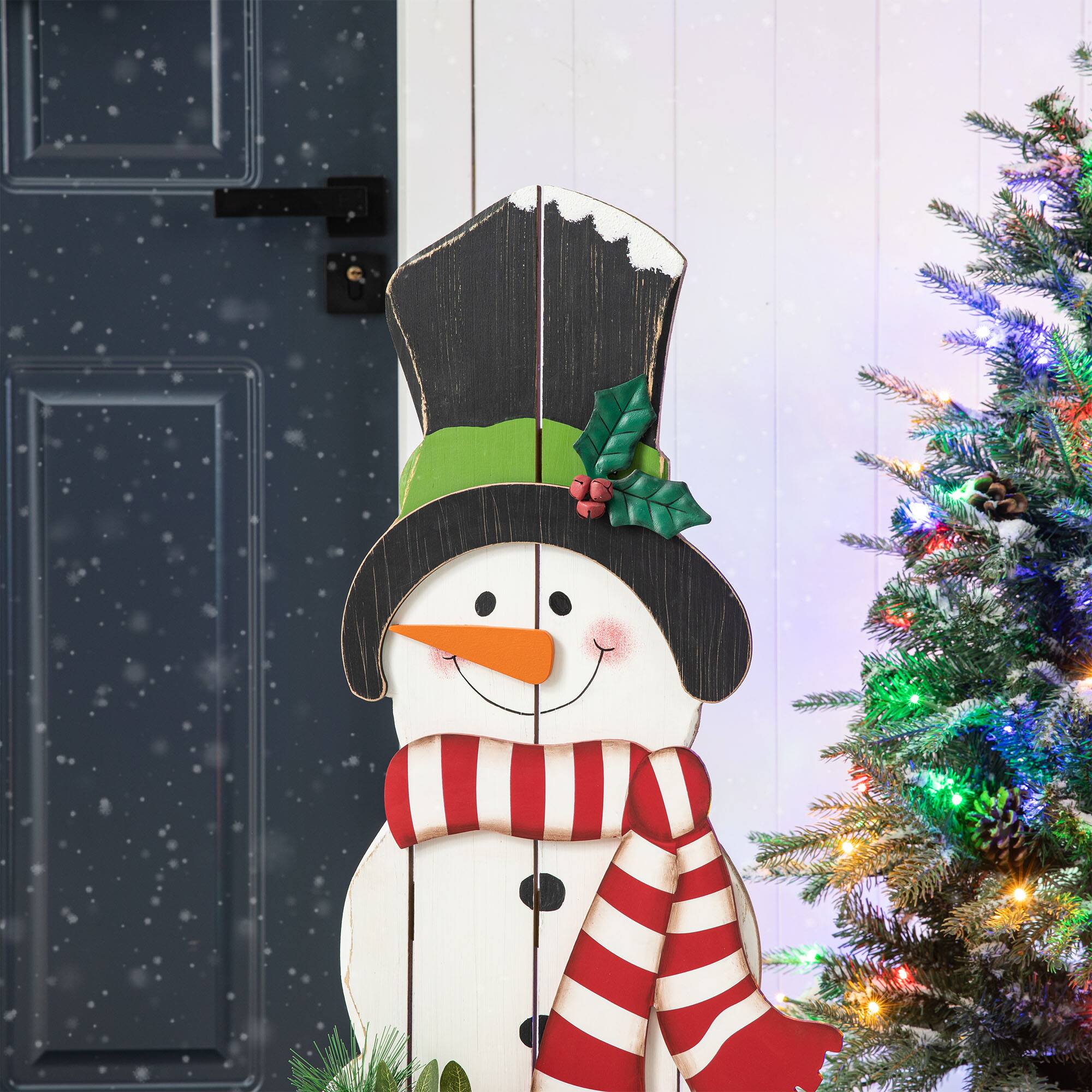 Glitzhome&#xAE; 36&#x22; Christmas Snowman with Floral Wreath Porch D&#xE9;cor
