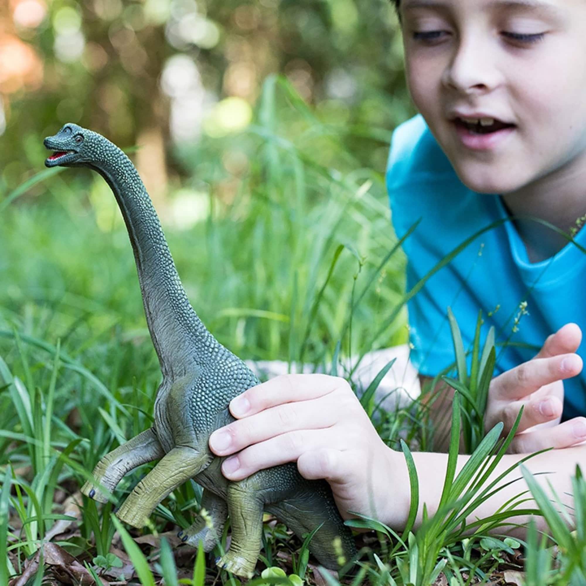 schleich&#xAE; Dinosaurs 9.5&#x22; Brachiosaurus Action Figure