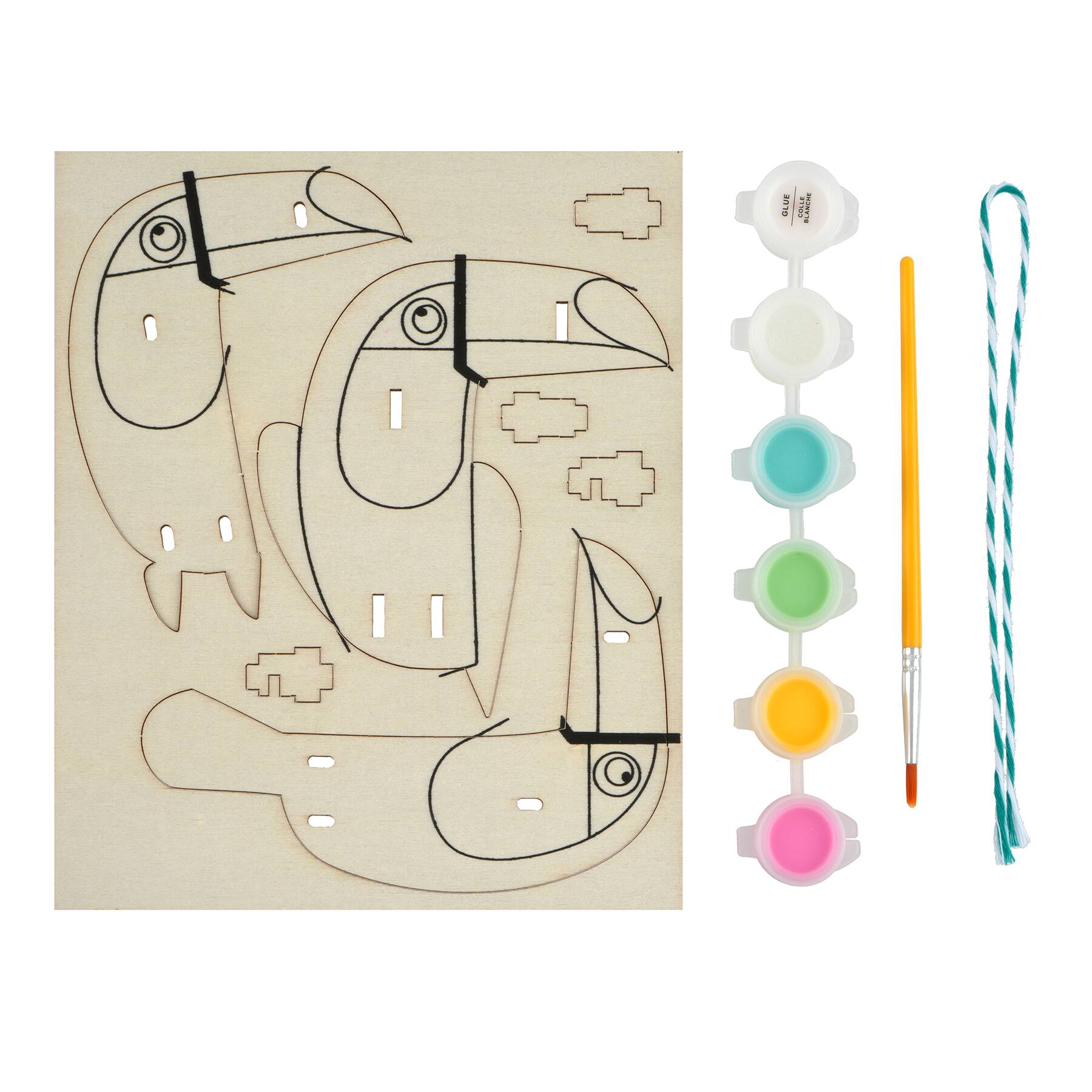 Toucan Wood Craft Kit by Creatology™