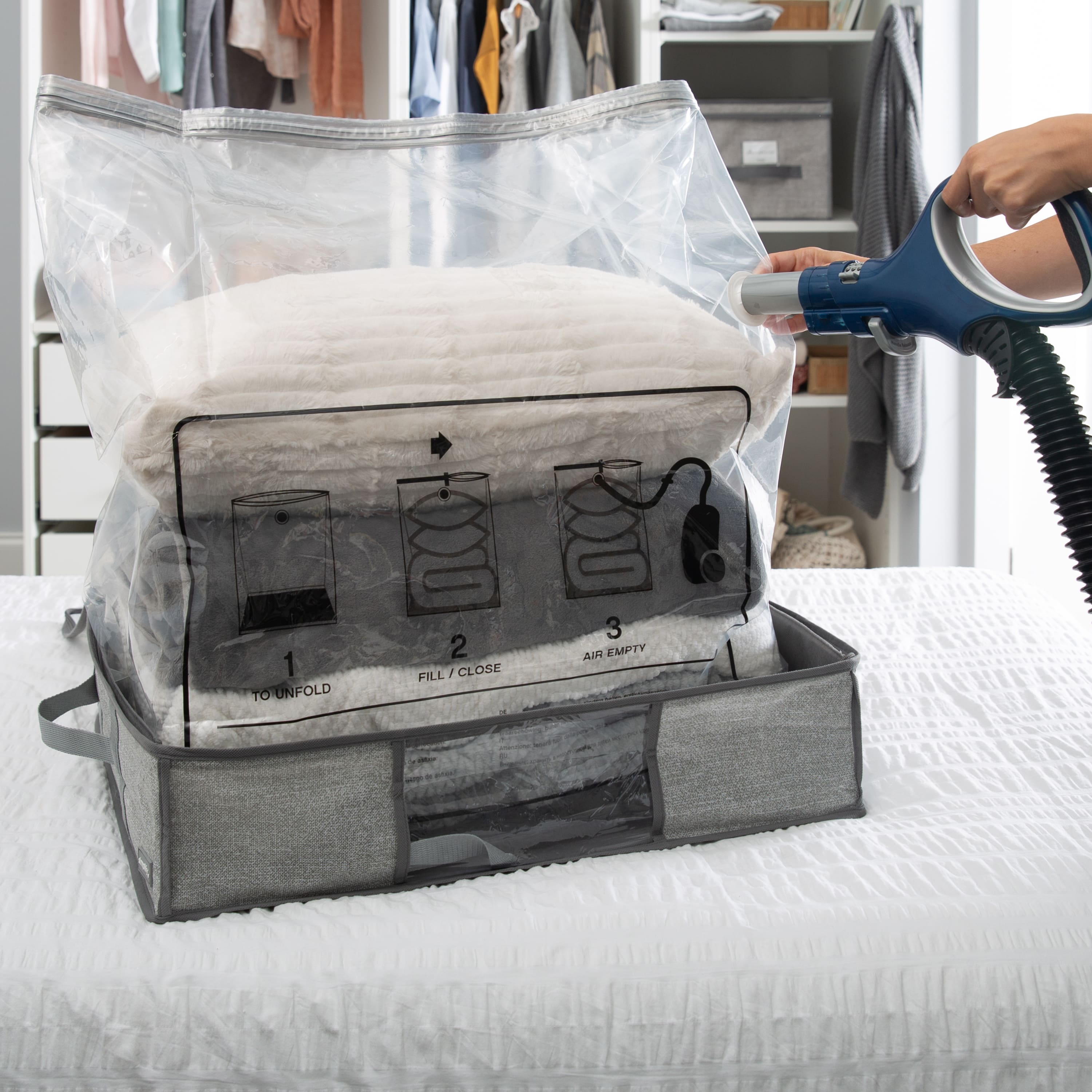 Simplify Heather Gray 2-in-1 Under The Bed Vacuum Storage Bag &#x26; Tote