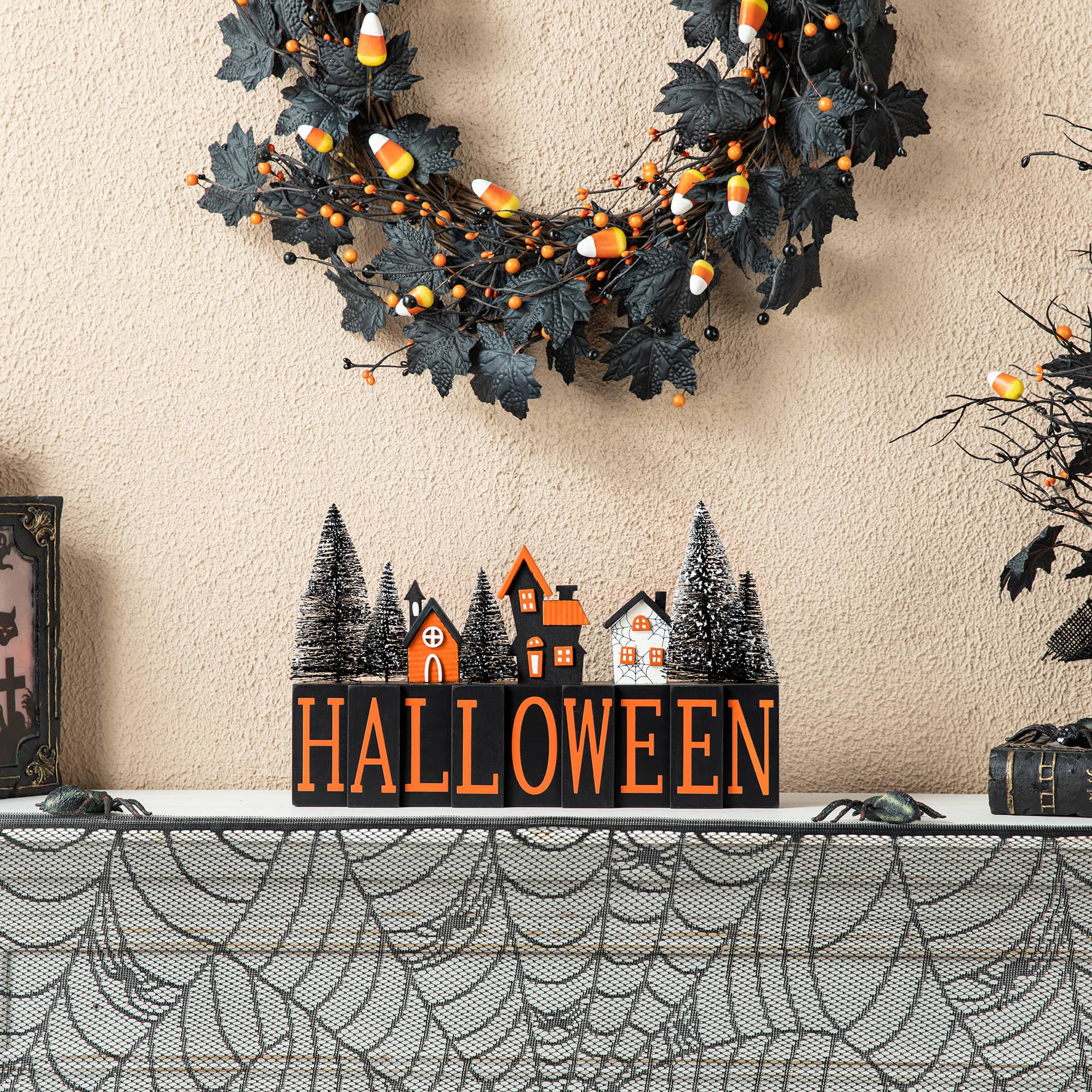 Glitzhome® 14" Halloween Wood Haunted House Table Sign