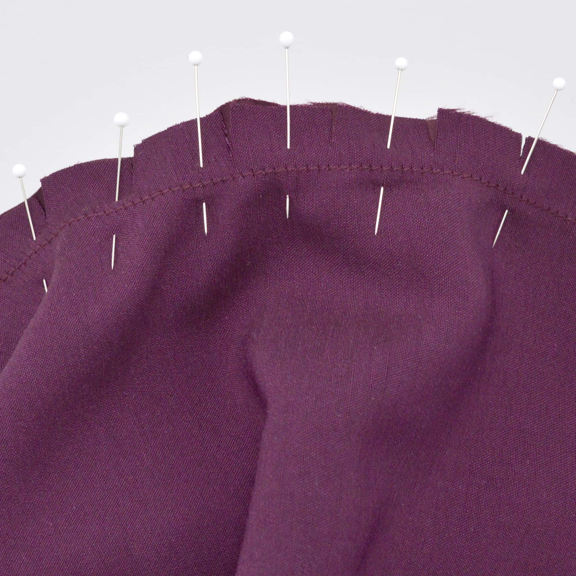 Dritz&#xAE; 1.375&#x22; White Extra Fine Glass Head Pins, 250ct.