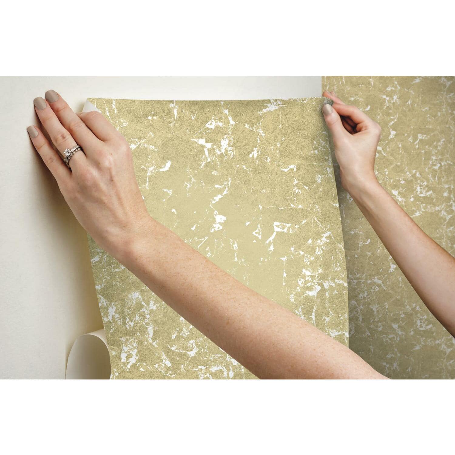 RoomMates Gold Leaf Peel &#x26; Stick Wallpaper