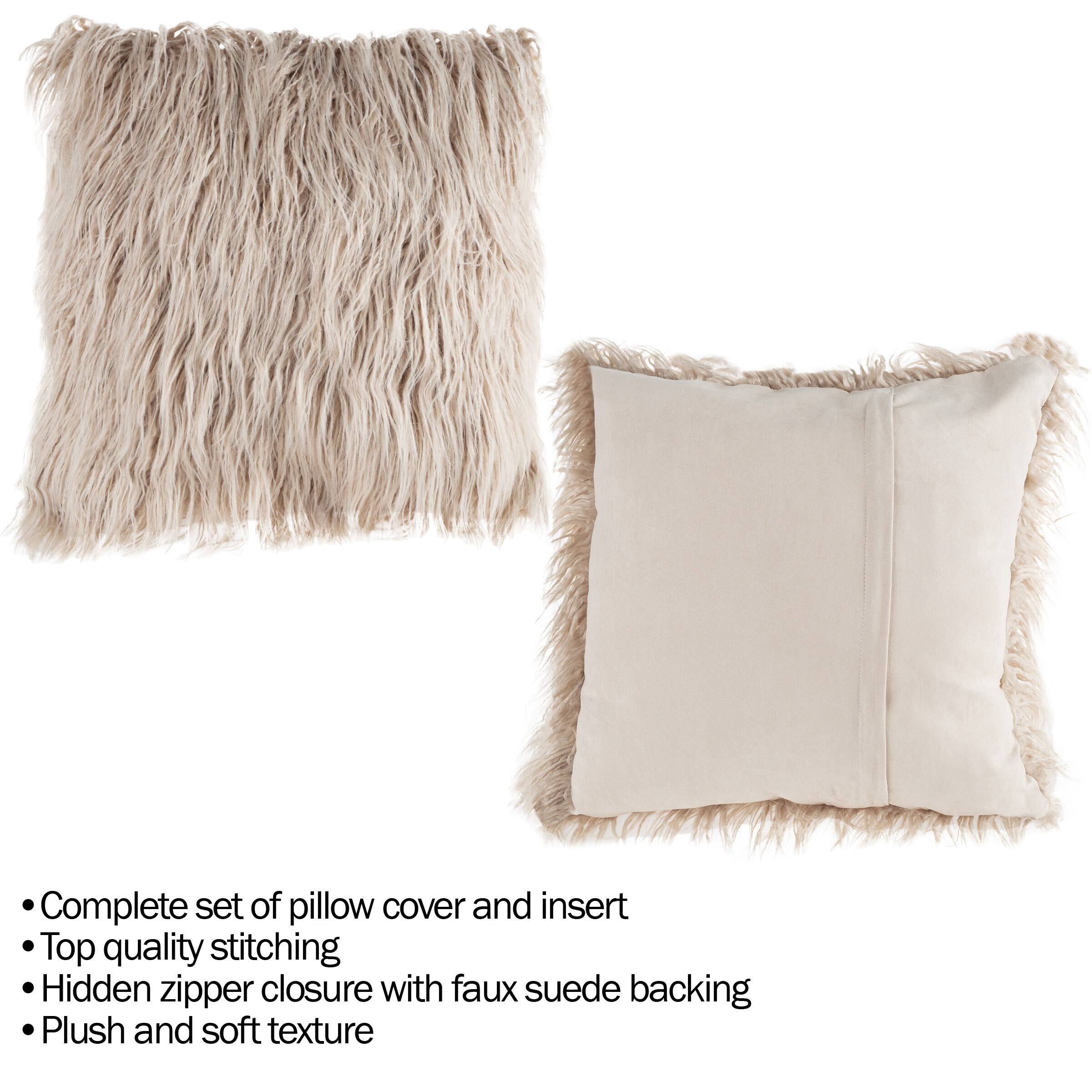 Hastings Home Mongolian Faux Fur Pillow, 22&#x22; x 22&#x22;