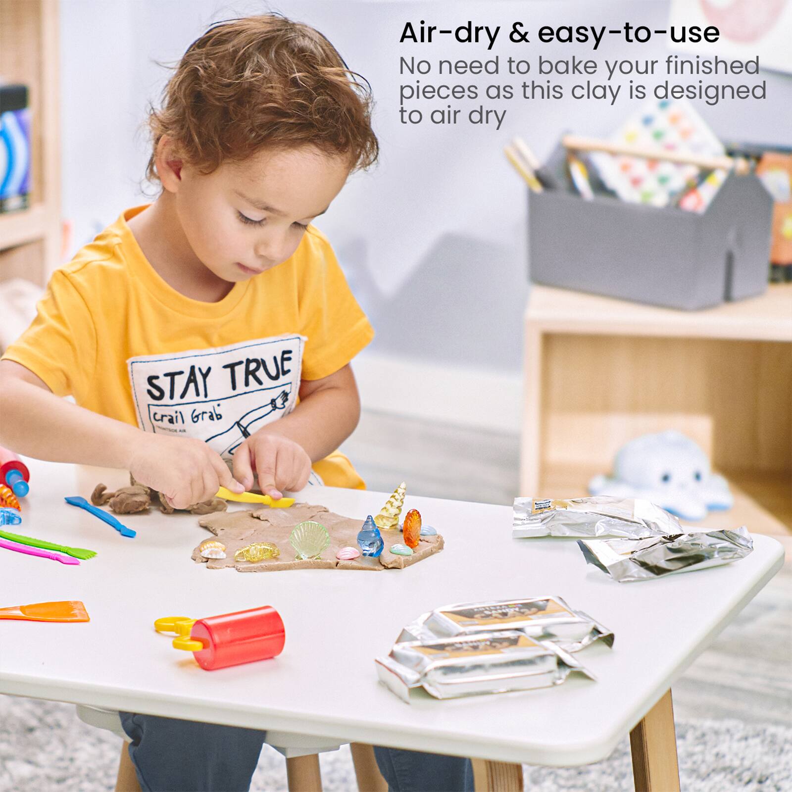 Arteza&#xAE; Kids Sandy Clay Sand Castle Kit, 27 pcs