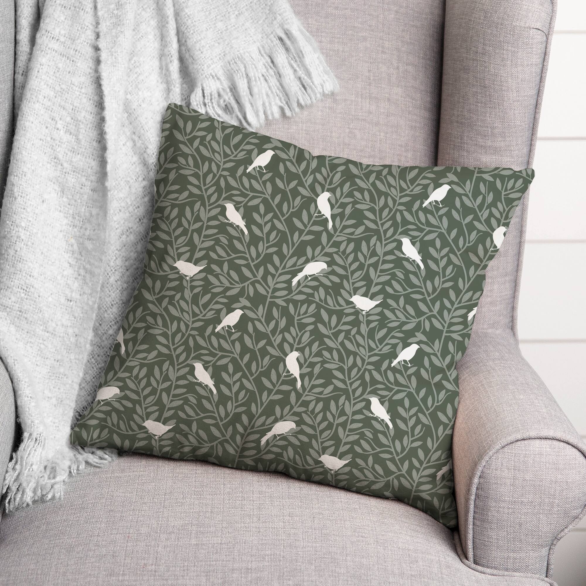 18&#x22; Birds On Leaves Indoor/Outdoor Pillow