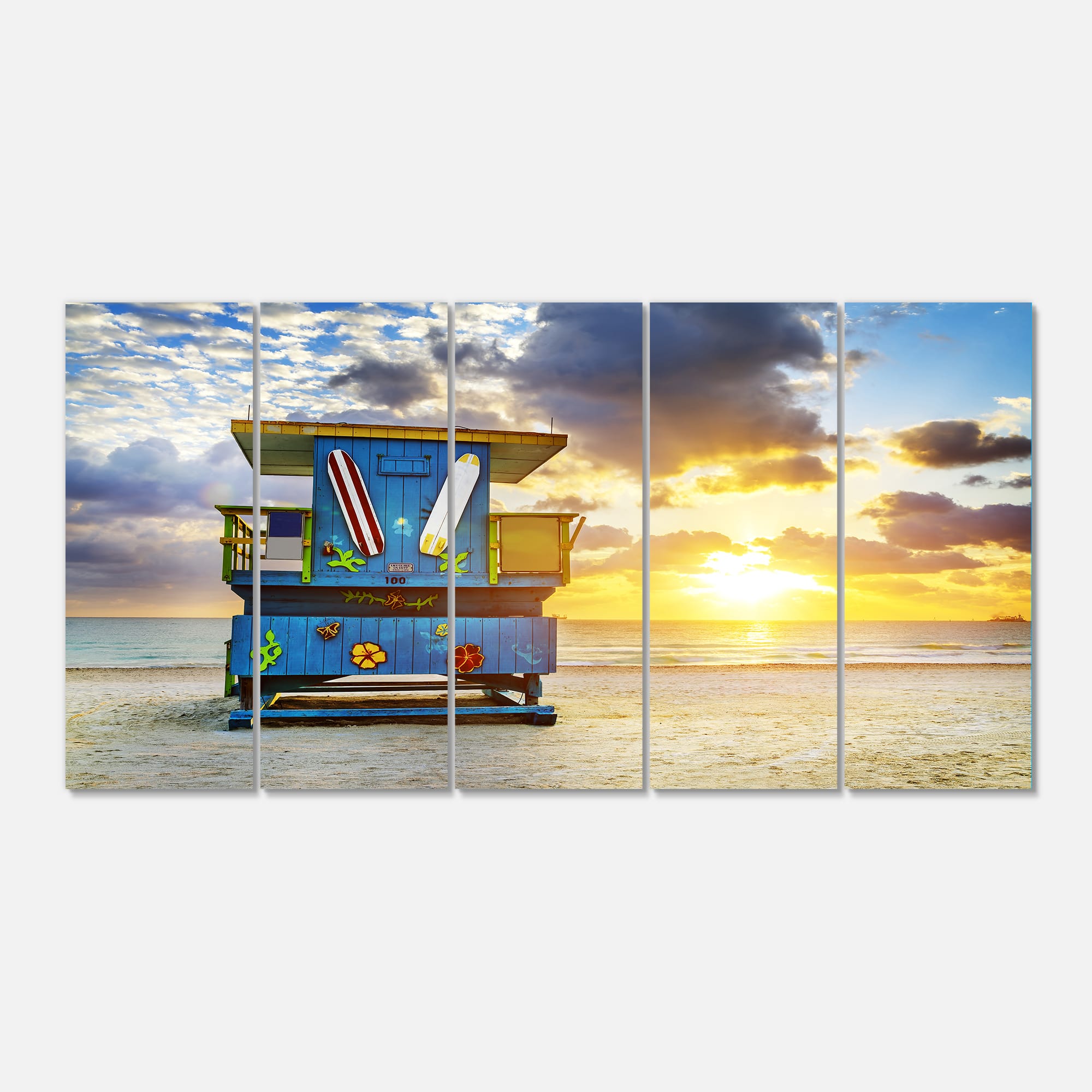 Designart - Miami South Beach Sunrise - Large Seashore Canvas Wall Art