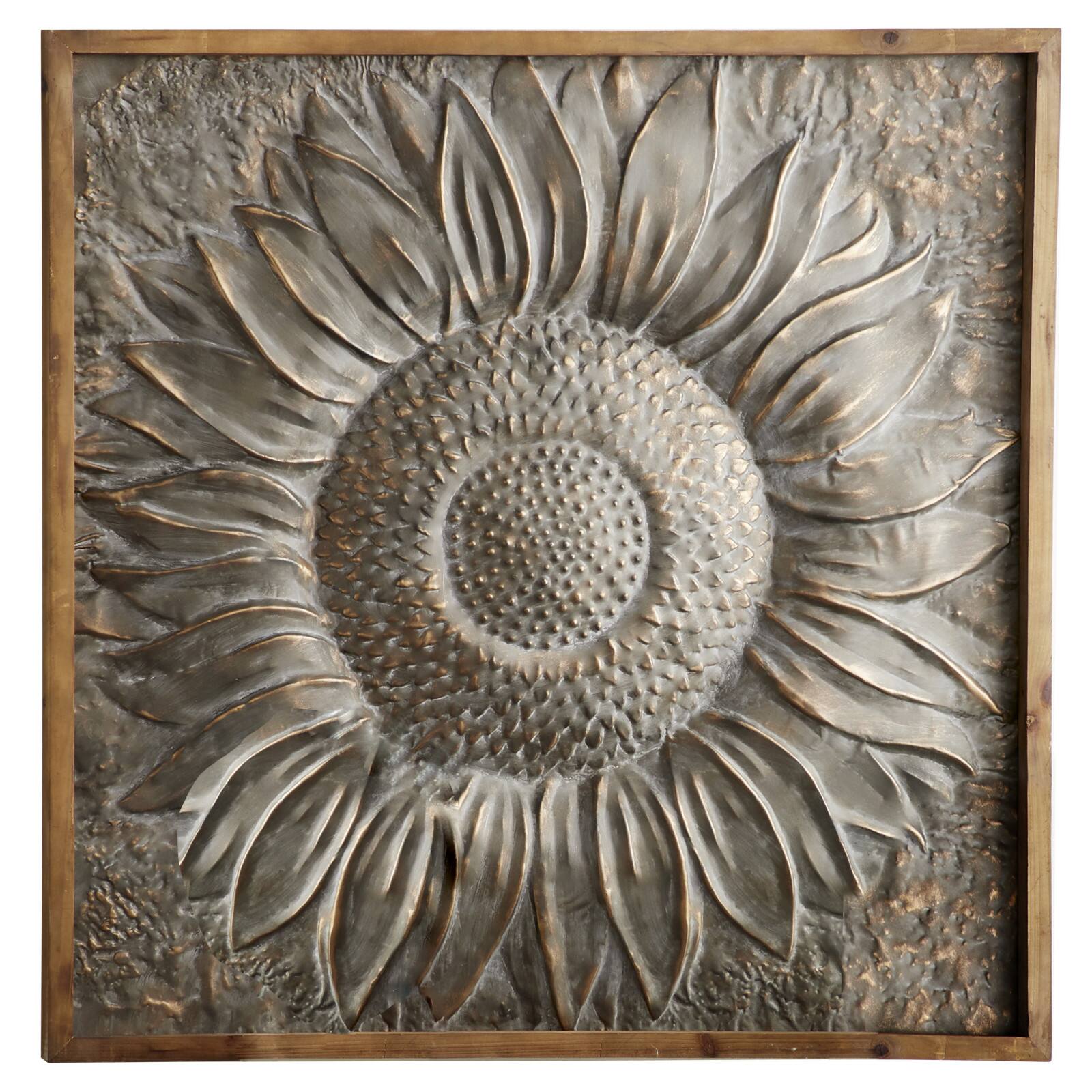 Gray Iron Rustic Sunflower Framed Wall Art 