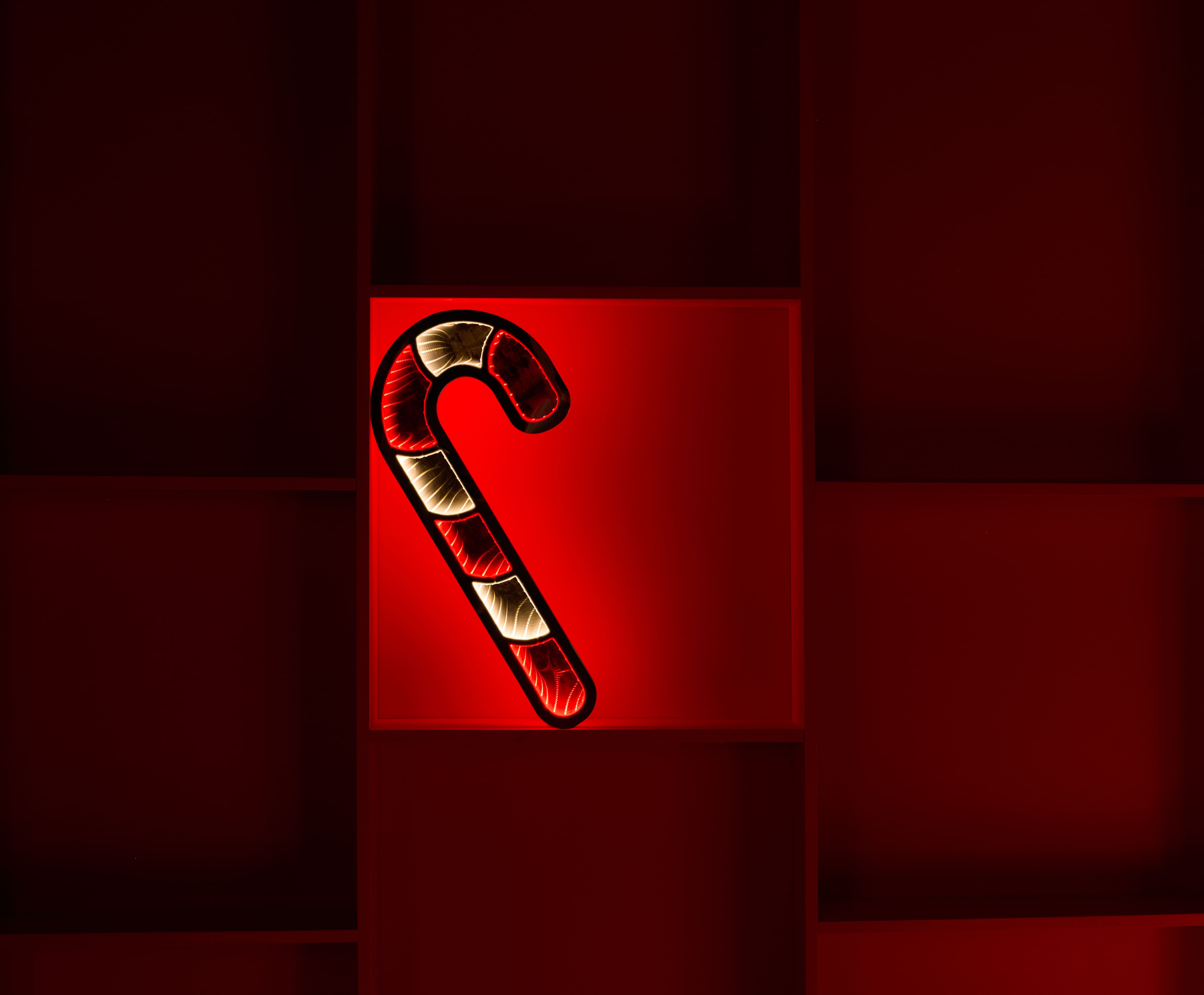 23.5" Holiday Candy Cane Ekko Light Display