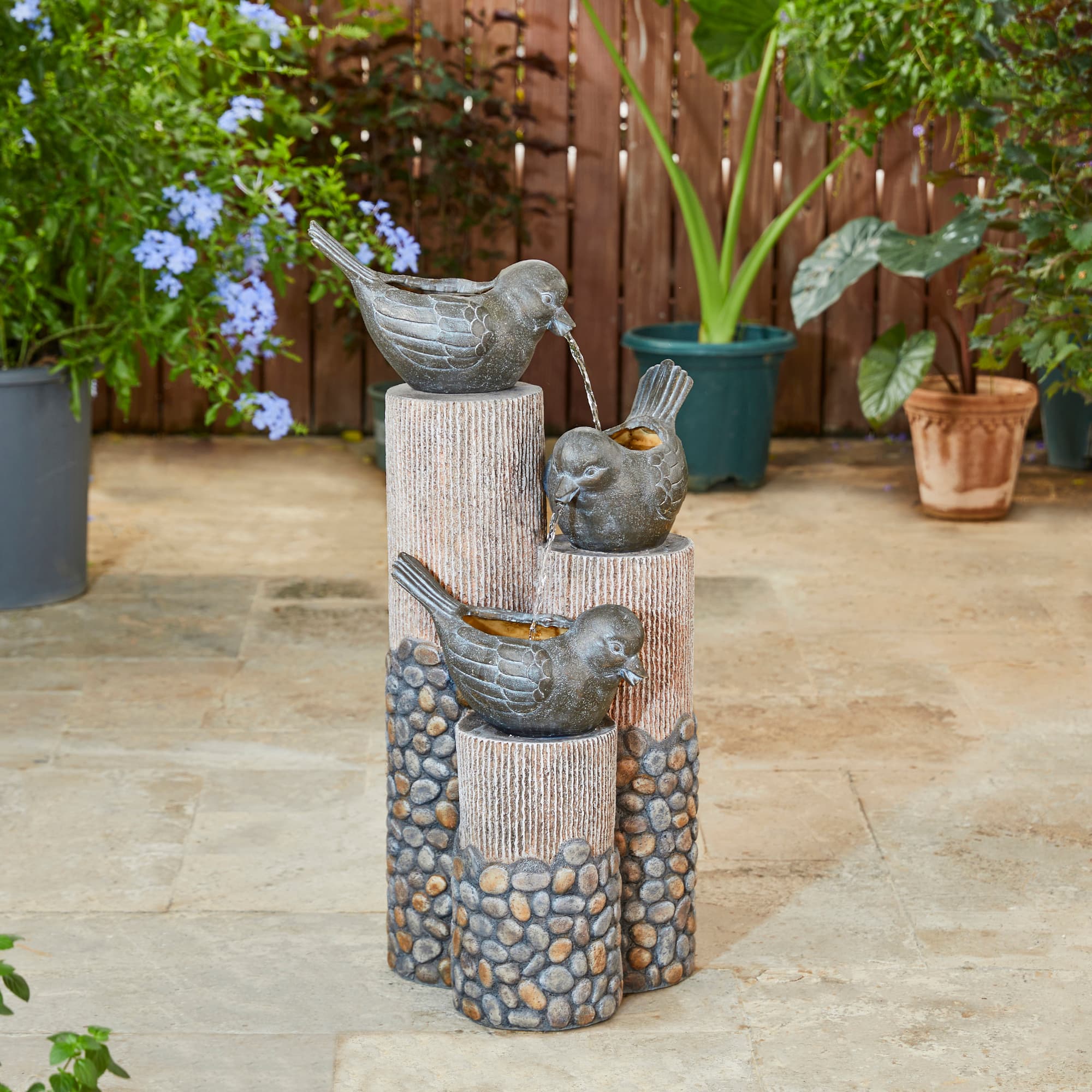 Glitzhome&#xAE; 30.75&#x22; 3-Tier Natural Faux Pebbles Textured Bird Basin Outdoor Fountain with LED Light