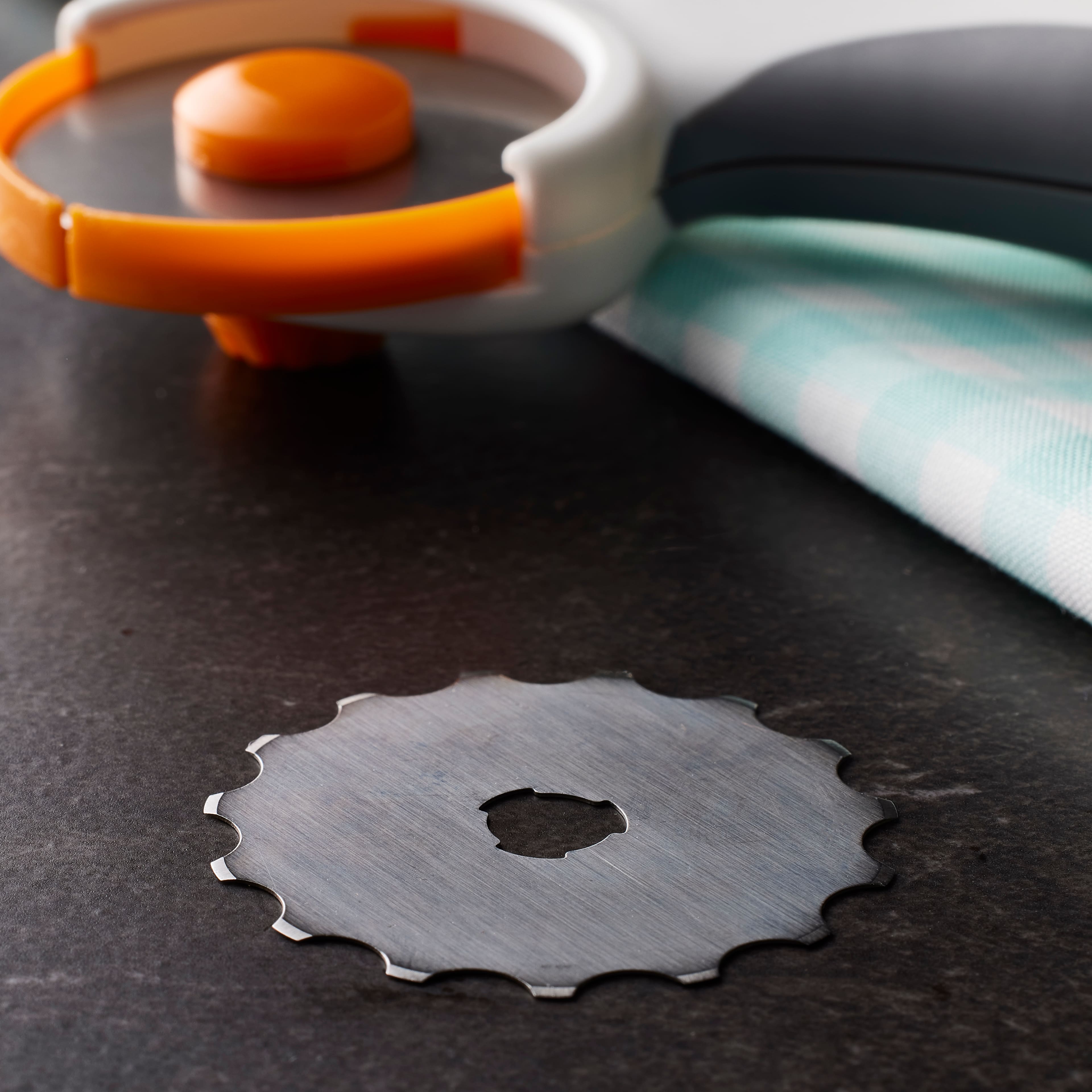 Fiskars® 45mm Perforating Rotary Blade