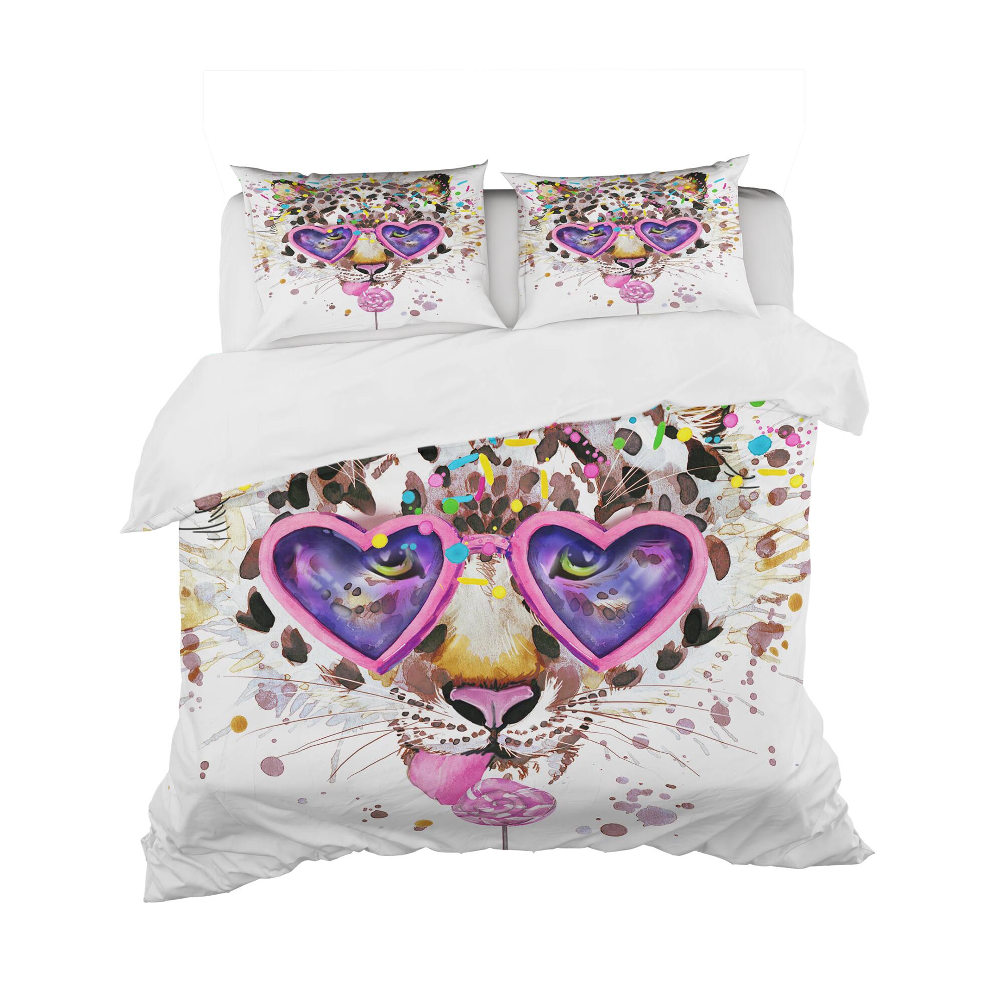 Designart &#x27;Funny Leopard with Heart Glasses - Tropical Duvet Cover Set