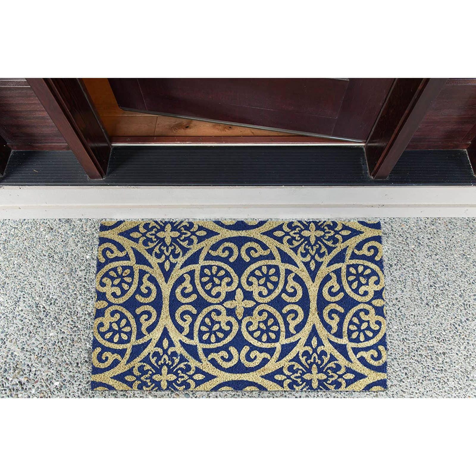 DII&#xAE; Blue Tunisia Scroll Doormat