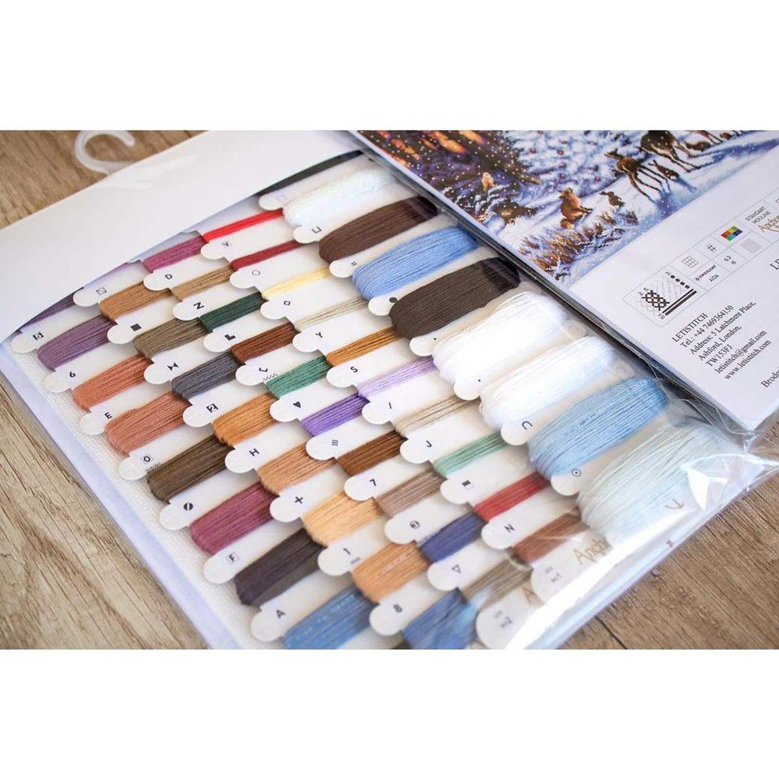 Letistitch Christmas Wood Counted Cross Stitch Kit