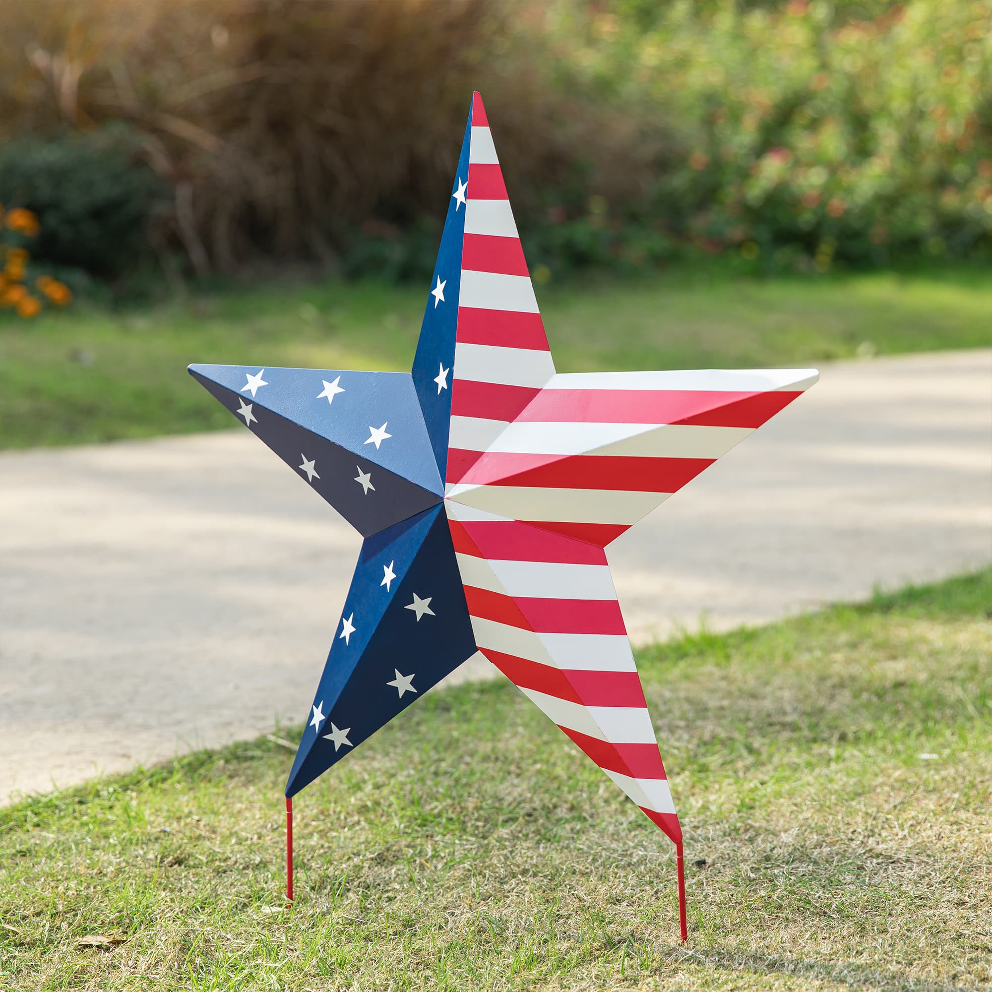 Glitzhome&#xAE; 30.75&#x22; Metal Patriotic Yard Stake D&#xE9;cor