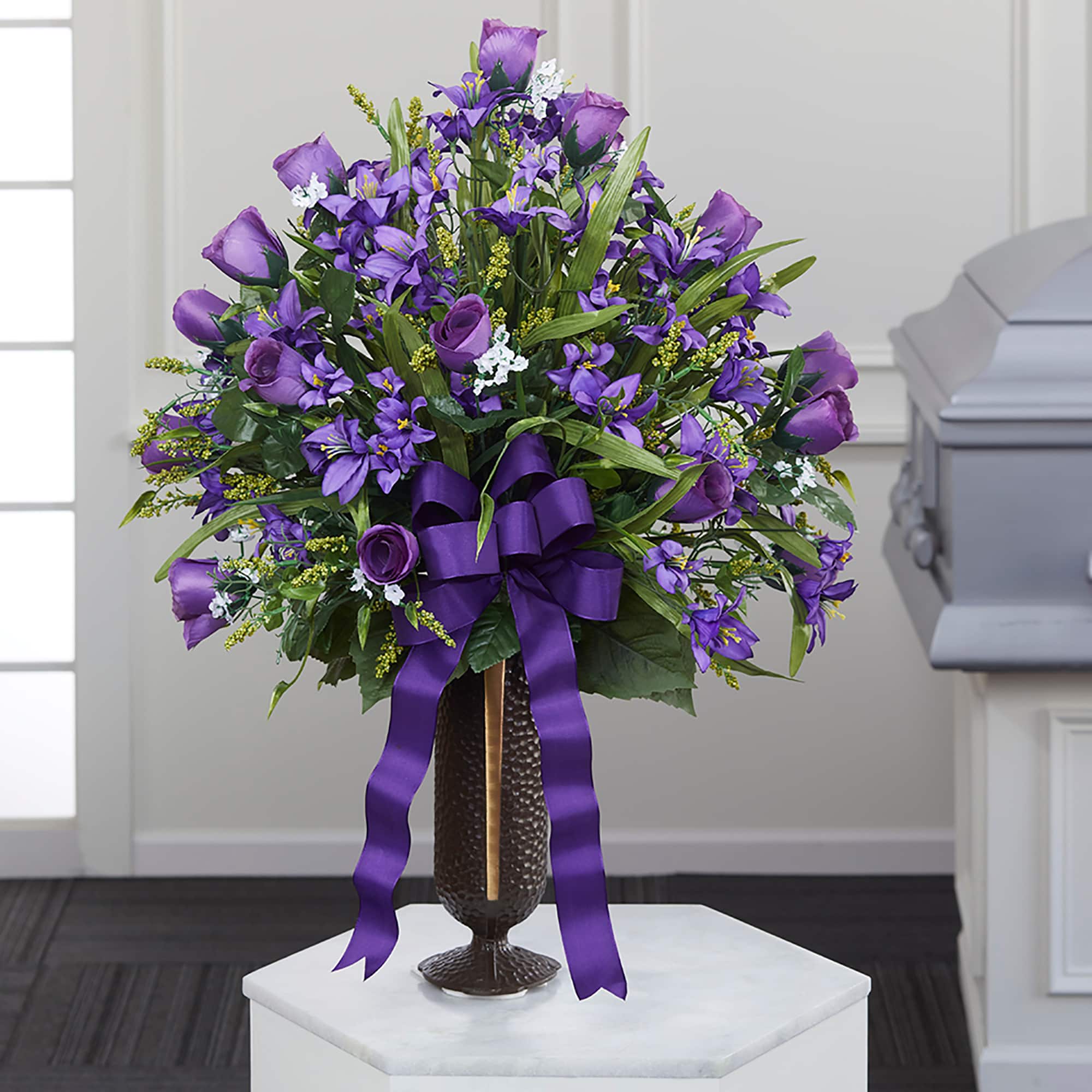 FloraCraft&#xAE; FloraF&#x14D;M Memorial Vase Insert Green