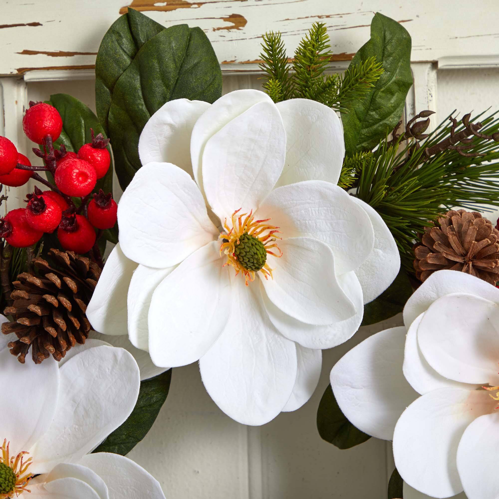 26&#x22; Magnolia, Pine &#x26; Berries Wreath
