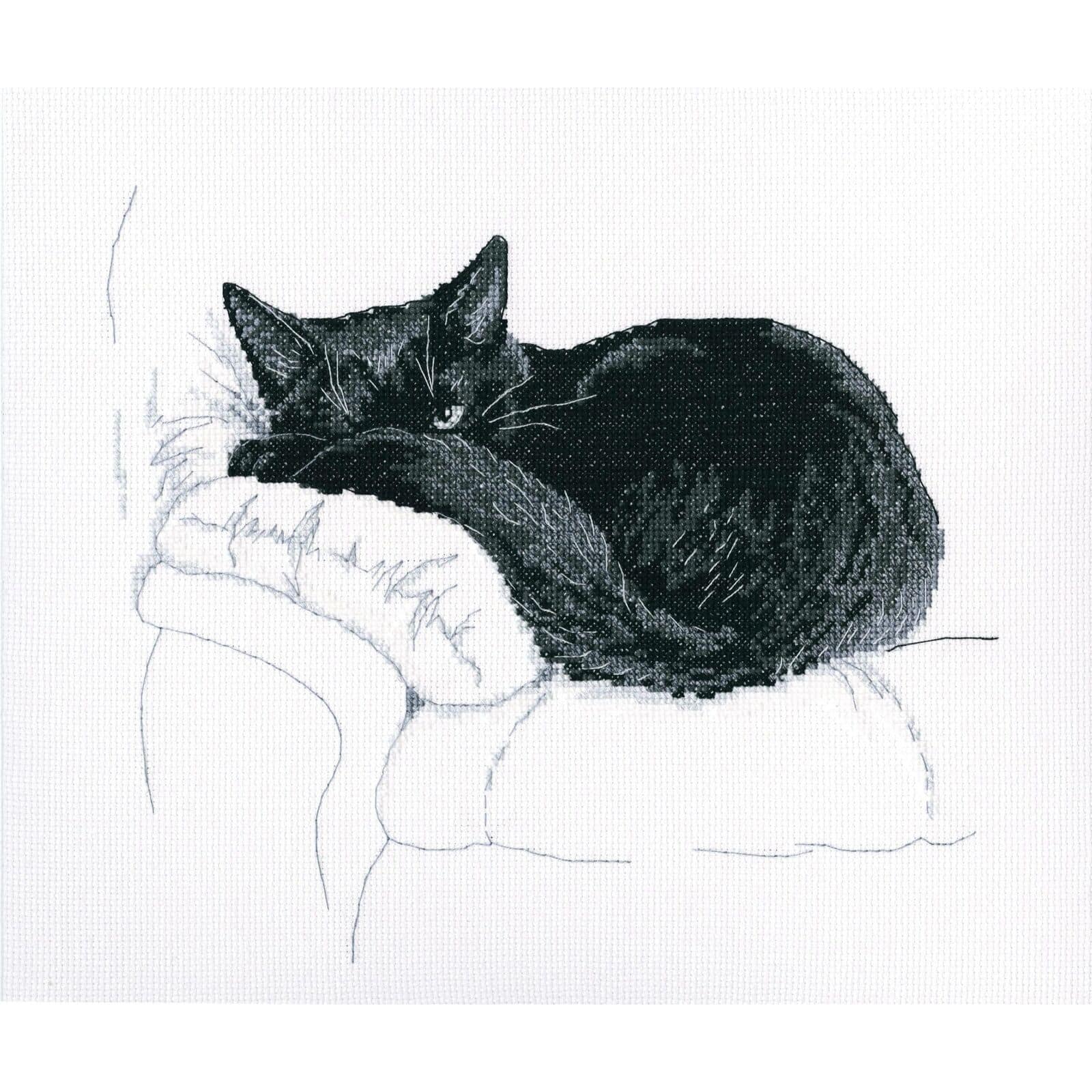 RTO Among Black Cats M668 Cross Stitch Kit