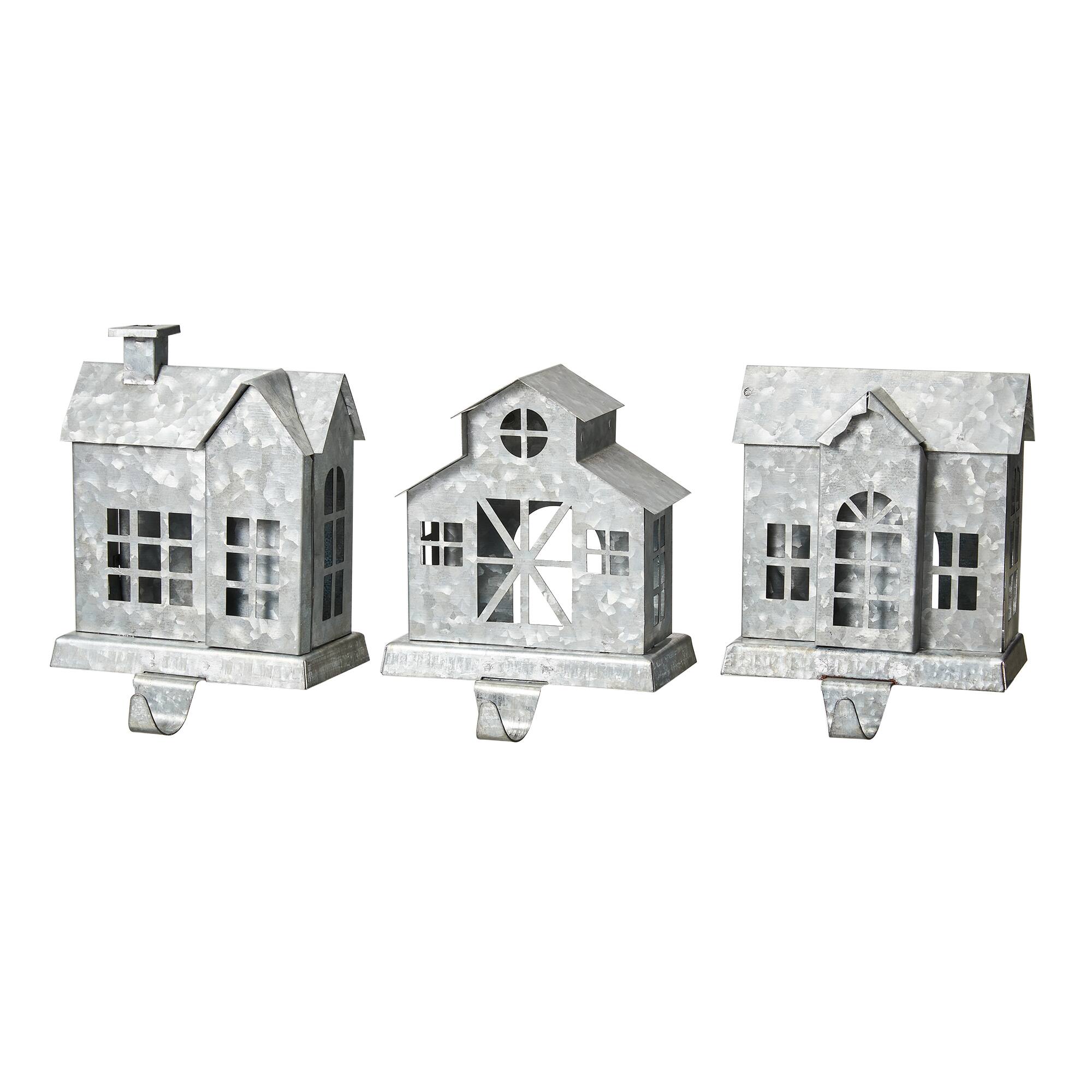 Glitzhome&#xAE; 7&#x22; Galvanized House Stocking Holder Set