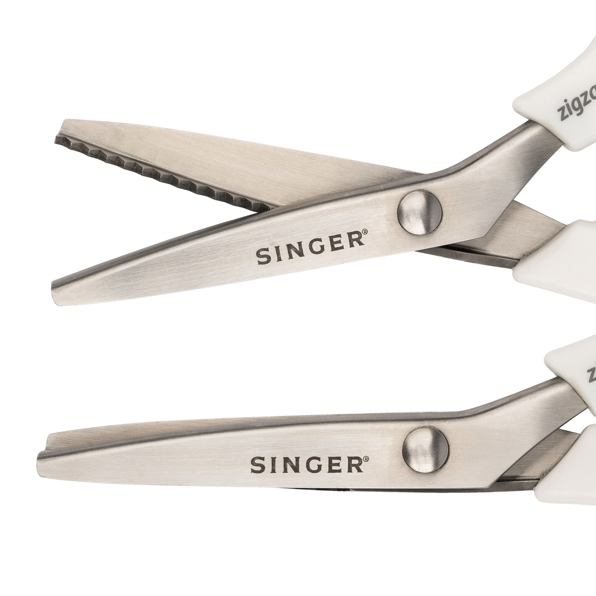SINGER® 9" Pinking Shears with Zigzag Pattern