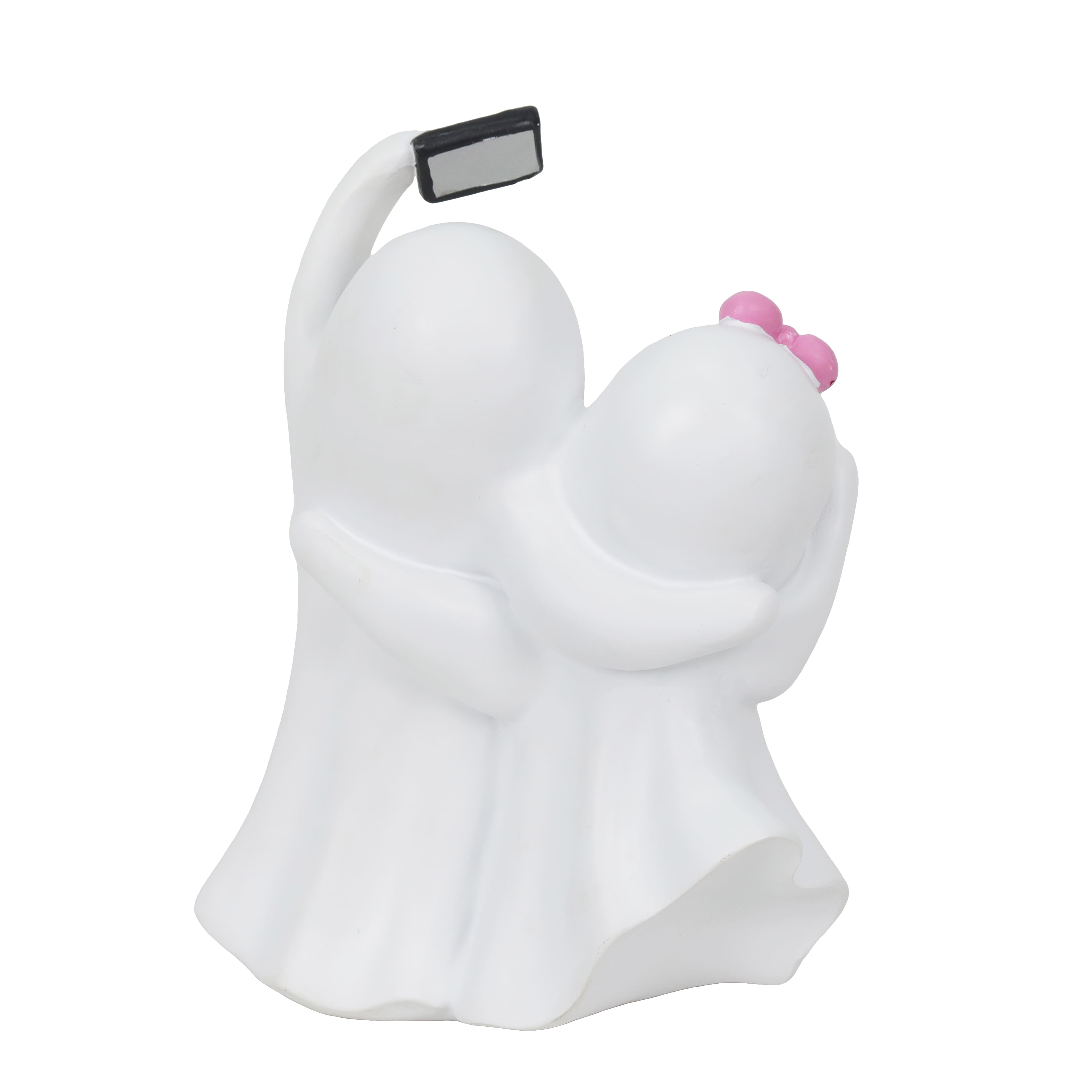 6.5&#x22; Selfie Ghosts Tabletop D&#xE9;cor by Ashland&#xAE;