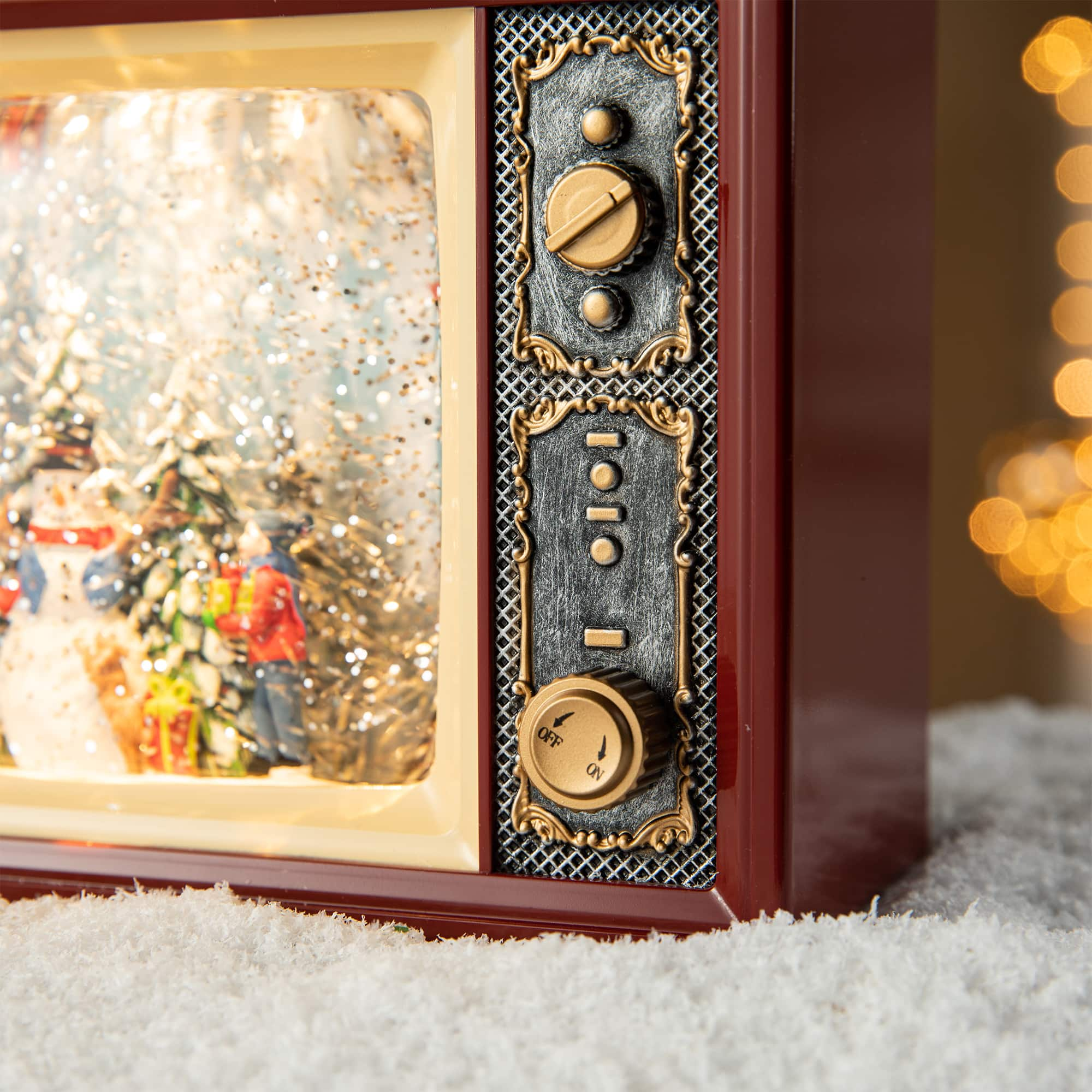 Glitzhome&#xAE; 7.5&#x22; Lighted TV with Snowman Waterglobe