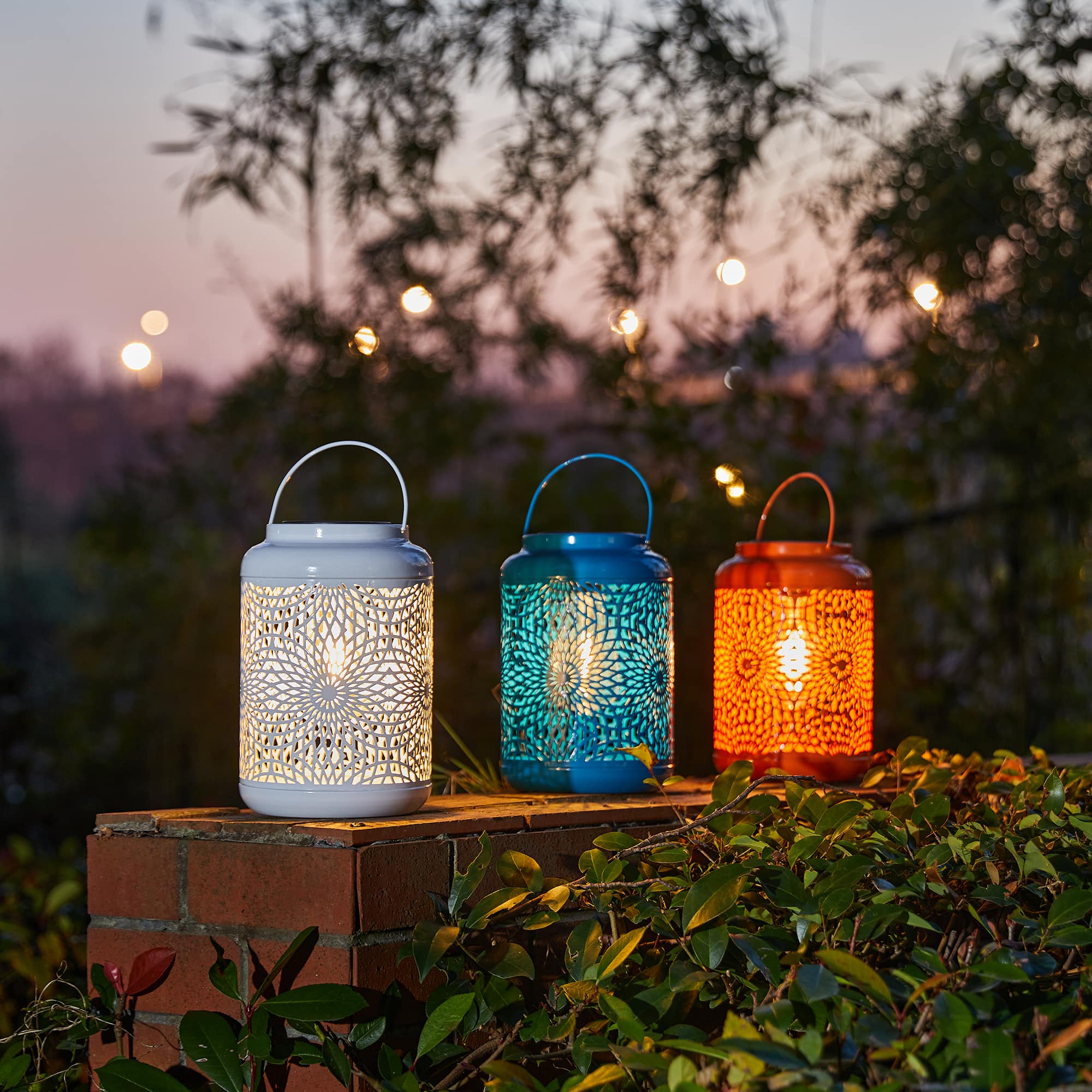 Glitzhome&#xAE; 8.75&#x22; Metal Cutout Solar Powered Hanging Lantern Set