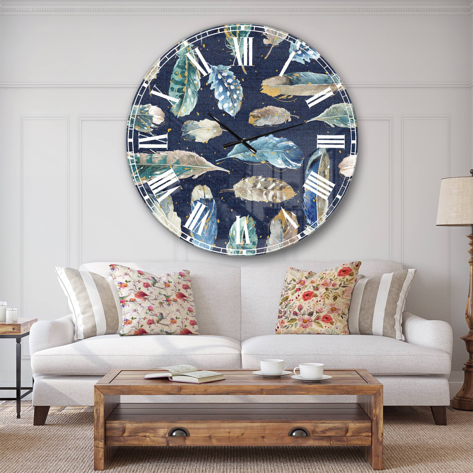 Designart 'Indigold Metallic Feathers Pattern Traditional Wall Clock