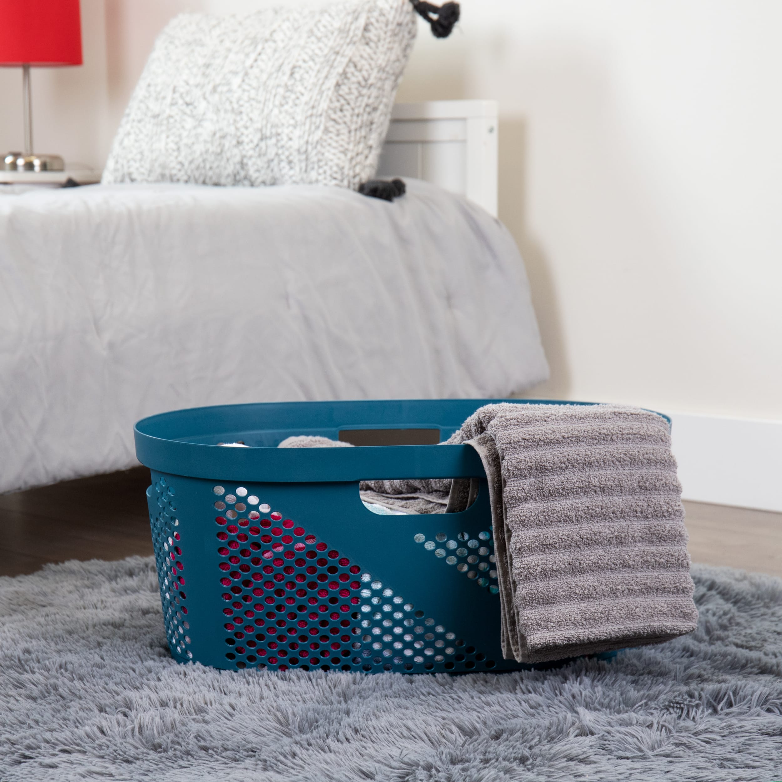 Mind Reader 40L Ventilated Laundry Basket with Cut Out Handles, 2ct.
