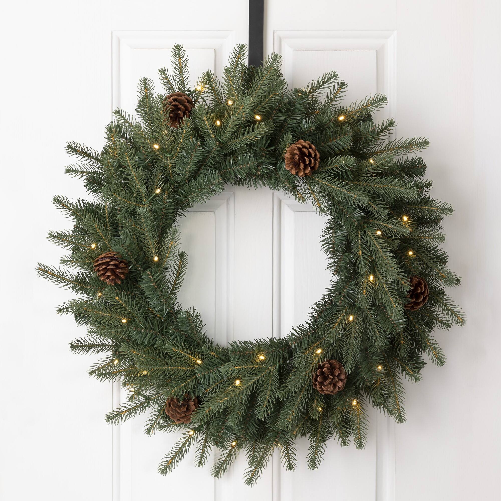 Glitzhome&#xAE; 24&#x22; LED Greenery &#x26; Pinecone Christmas Wreath