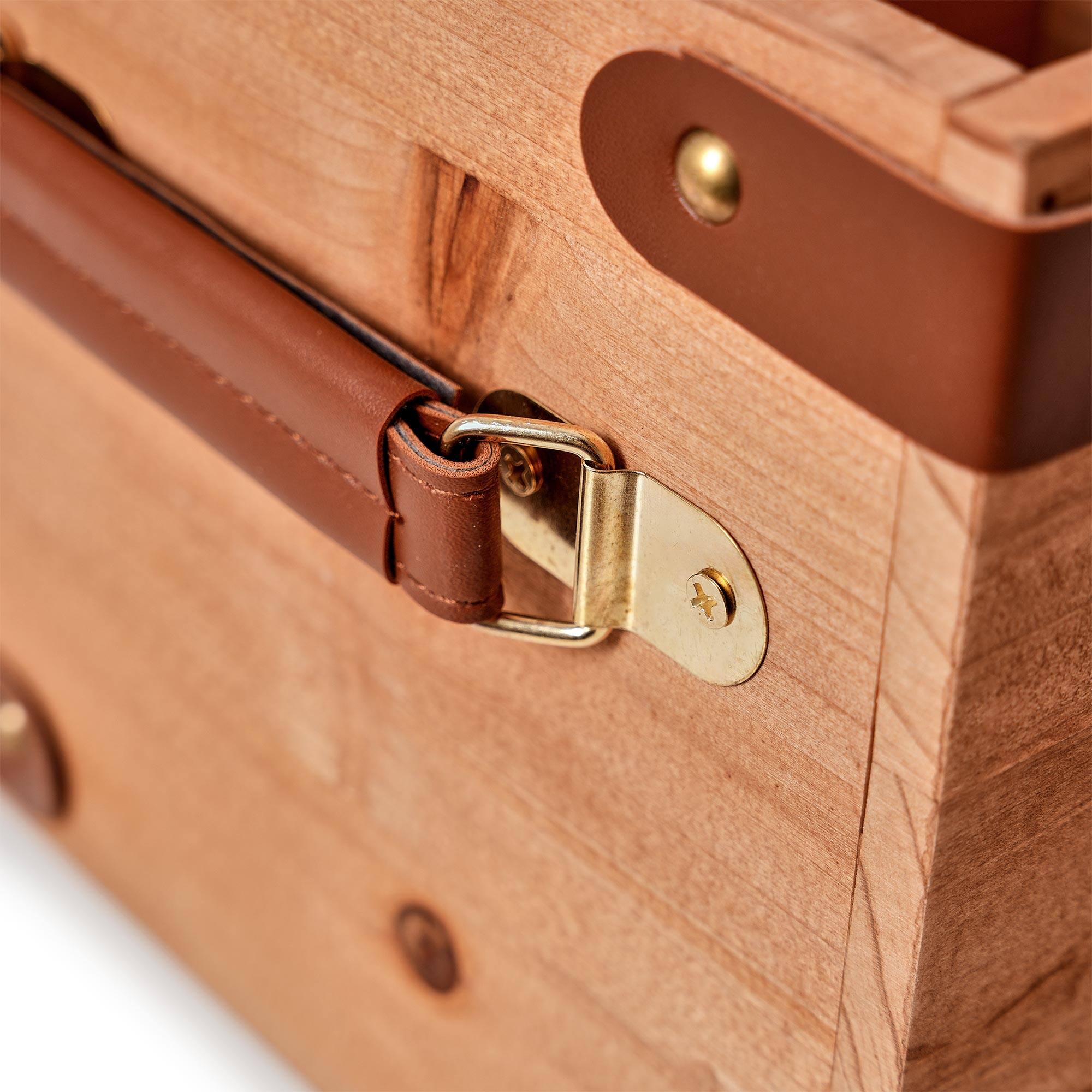 American Art Decor Grand Ole Opry Wildhorse Saloon Wood Beverage Crate - 14.96" x 7"