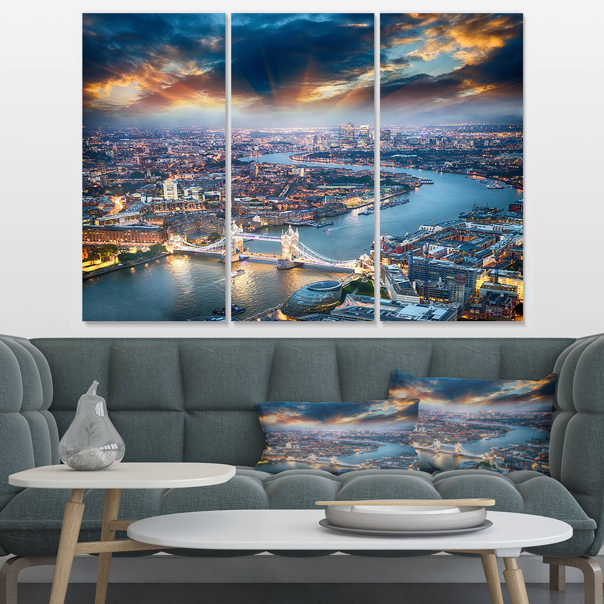 Designart - Aerial View of London at Dusk - Cityscape Photo Canvas Print