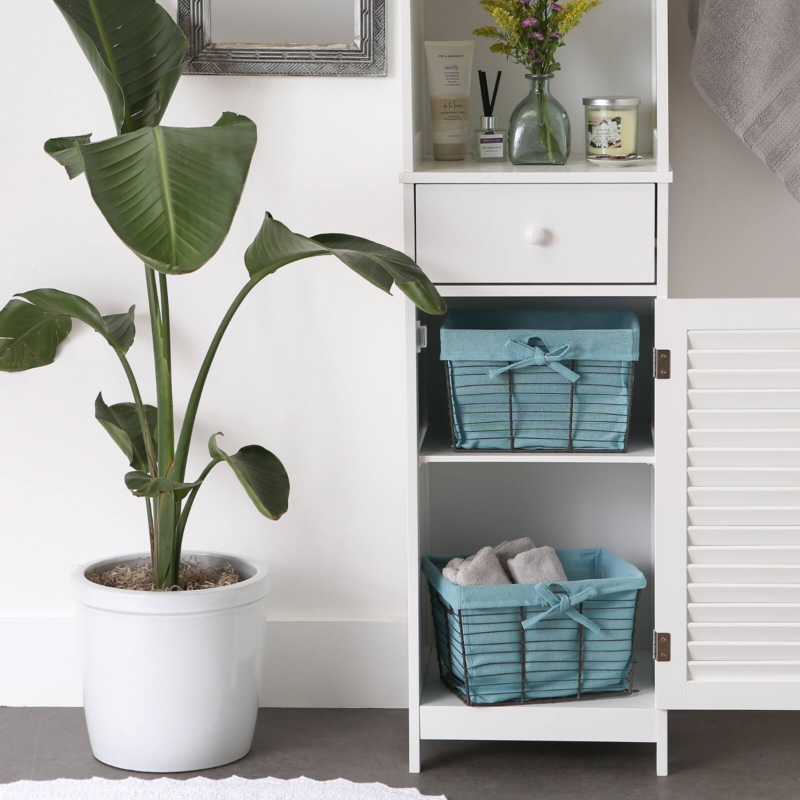 DII&#xAE; Medium Vintage Gray Wire Basket with Aqua Liner, 2ct.