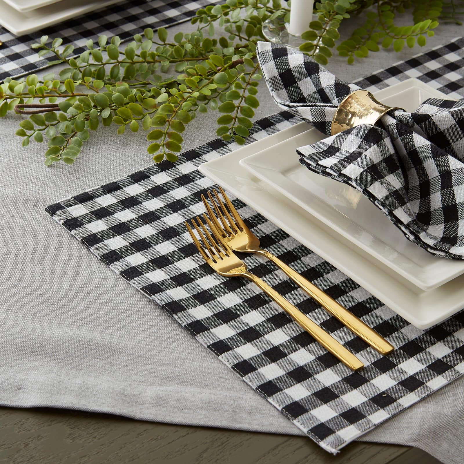 DII® Reversible Gingham & Buffalo Check Placemat Set, 4ct.