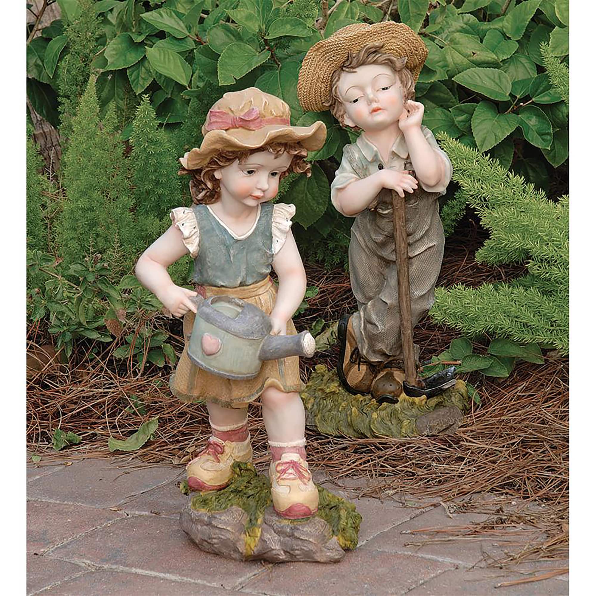 Design Toscano Fanny &#x26; Frank Farmer Garden Statue Set