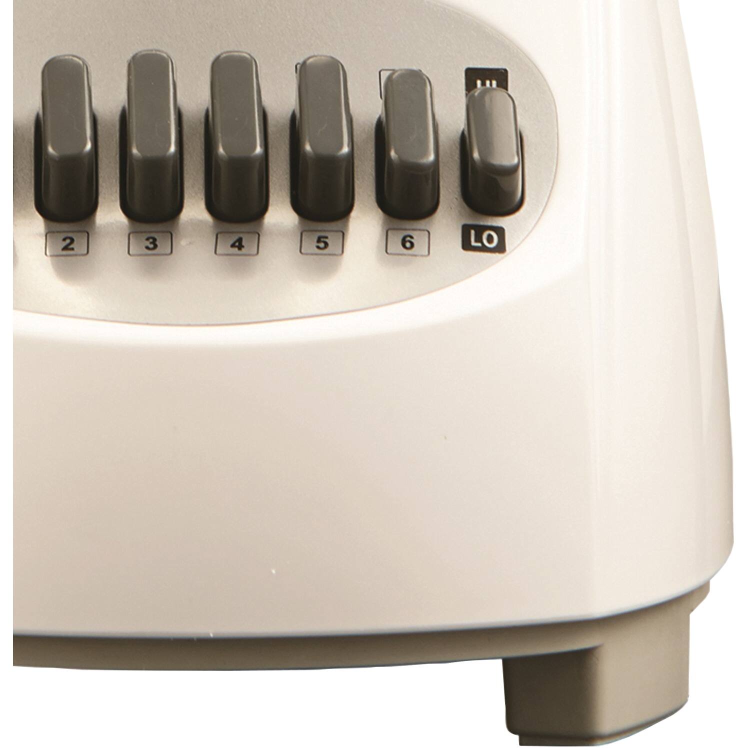 Brentwood White 12-Speed Blender