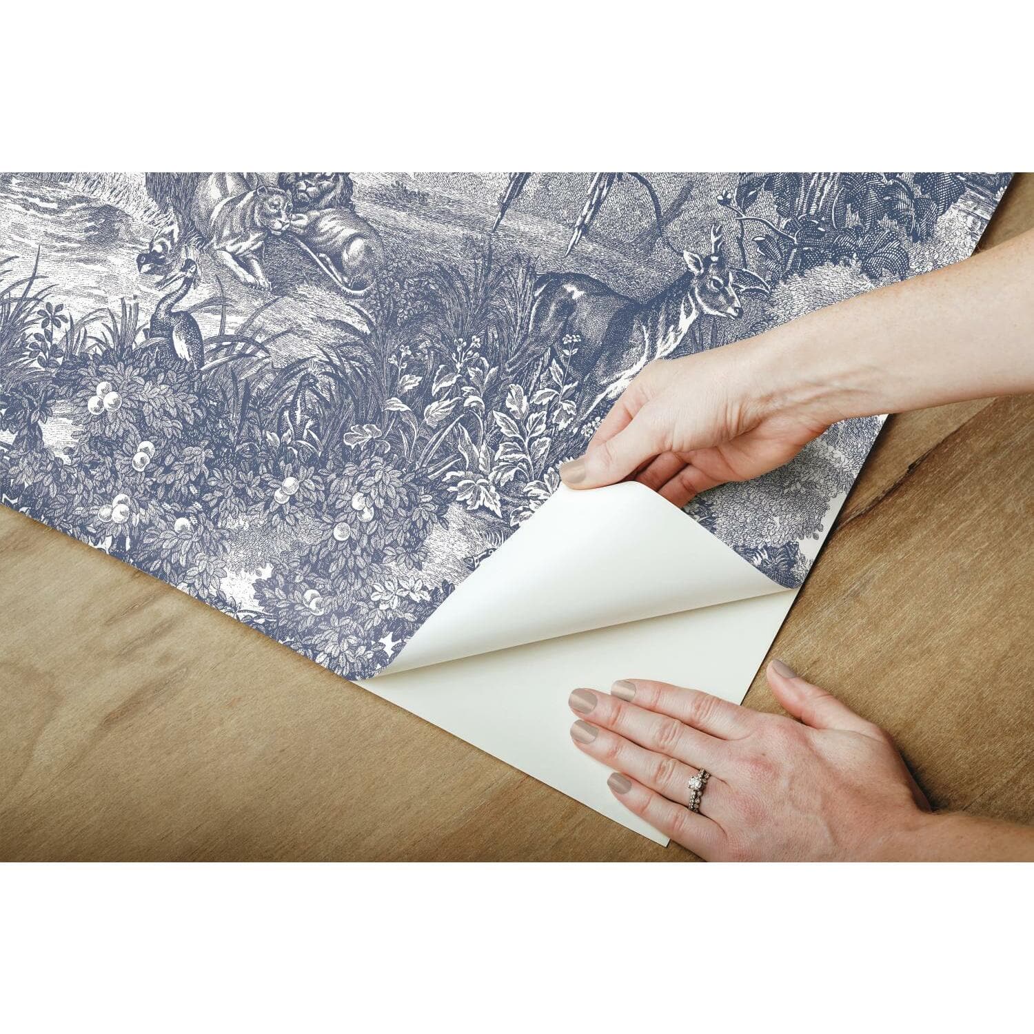 RoomMates Jungle Toile Peel &#x26; Stick Wallpaper