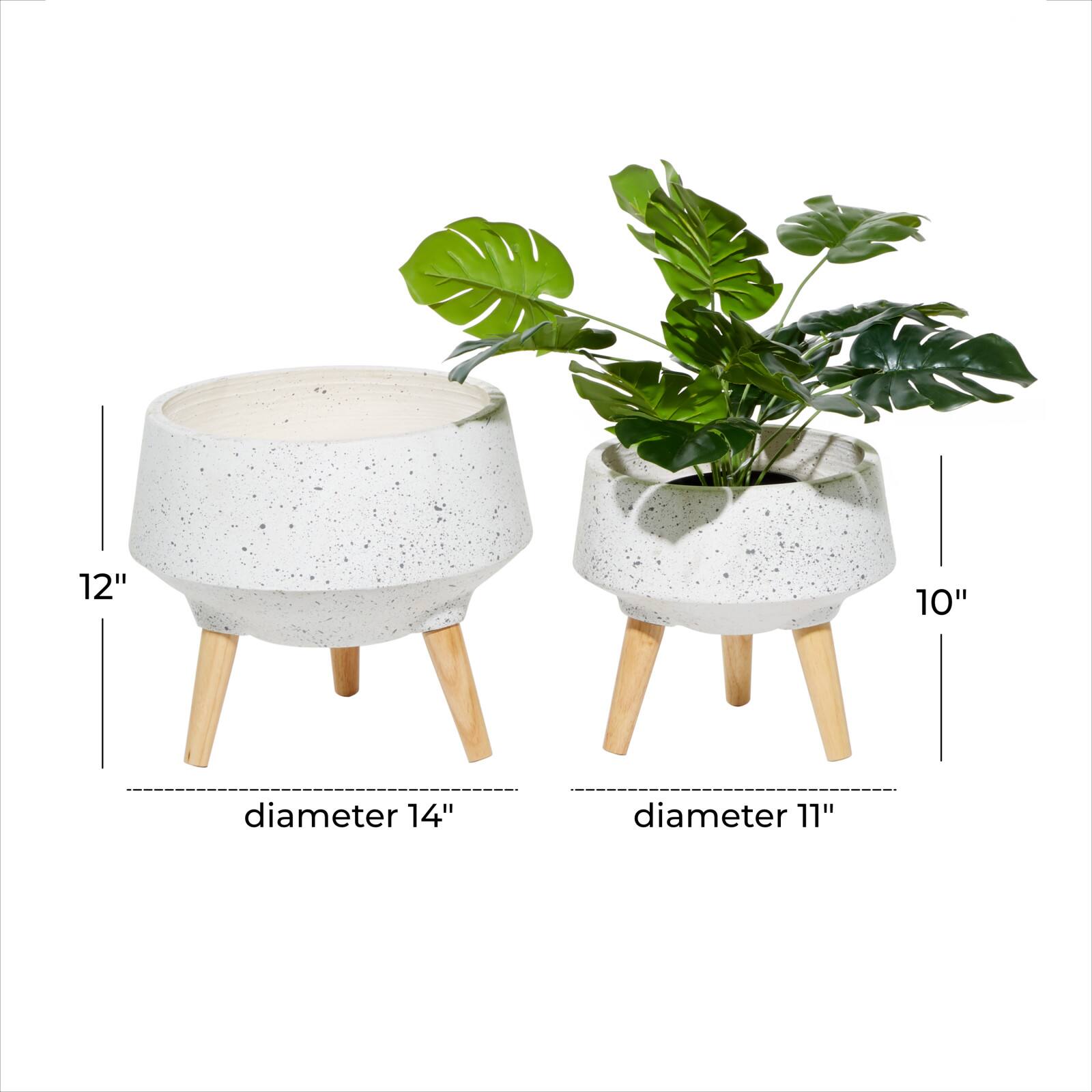 Set of 2 White MgO Contemporary Planter 10", 12"