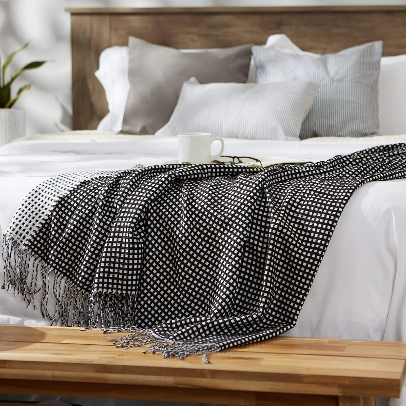DII® Black & White Waffle Knit Throw
