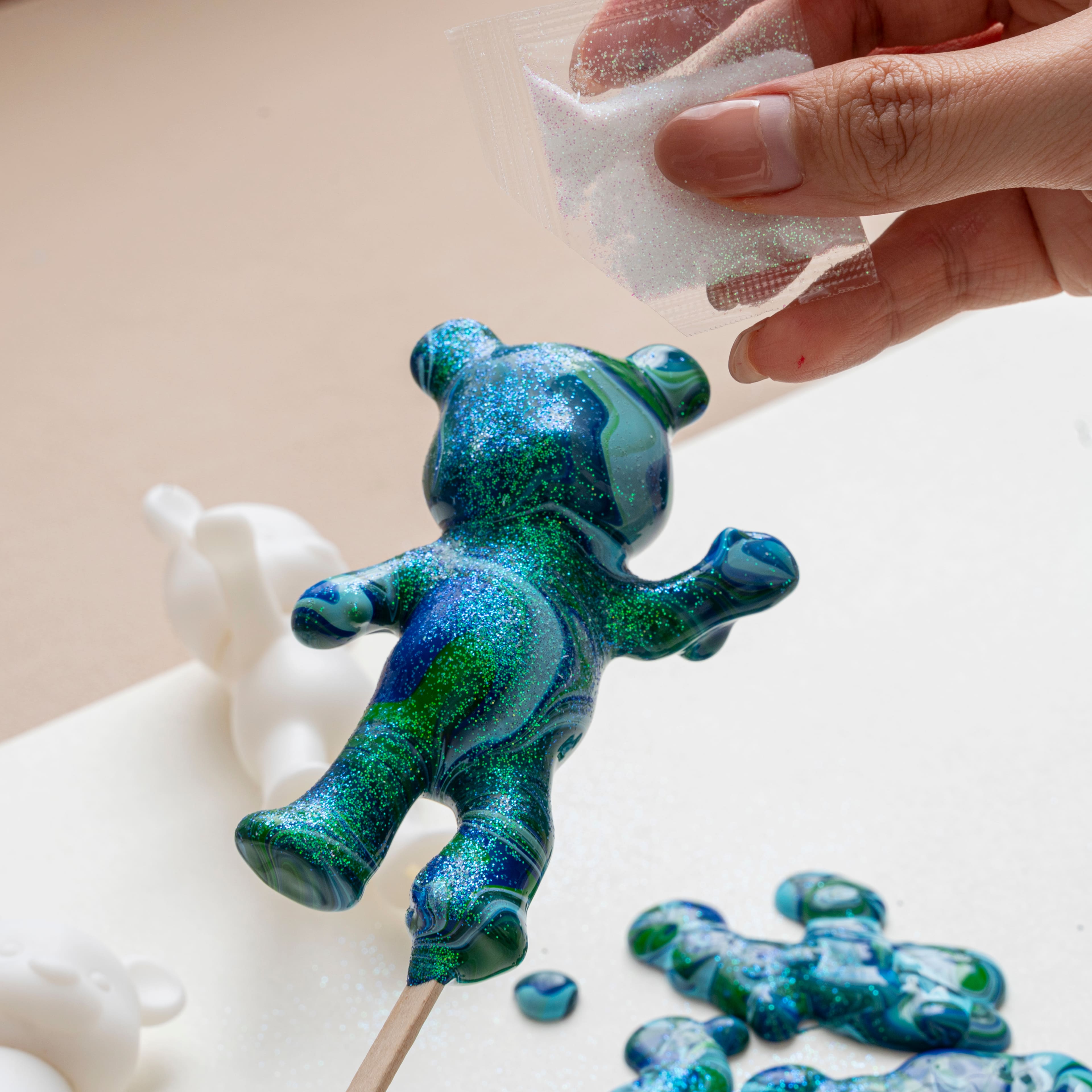 Teddy Bears Paint Pour Kit by Craft Smart&#xAE;